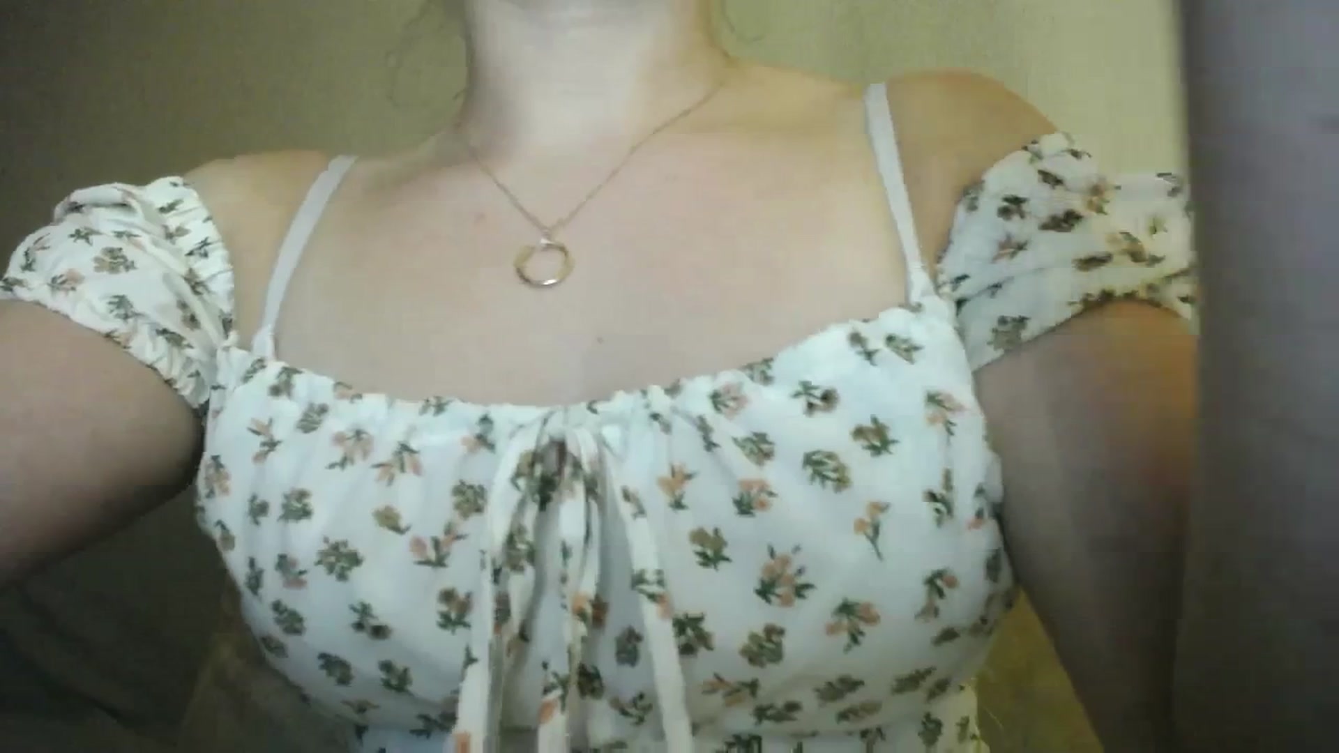 Gallery image thumbnail from Lillit__Wood_'s myfreecams stream on, 09/22/2023, 22:32 image 6 of 20