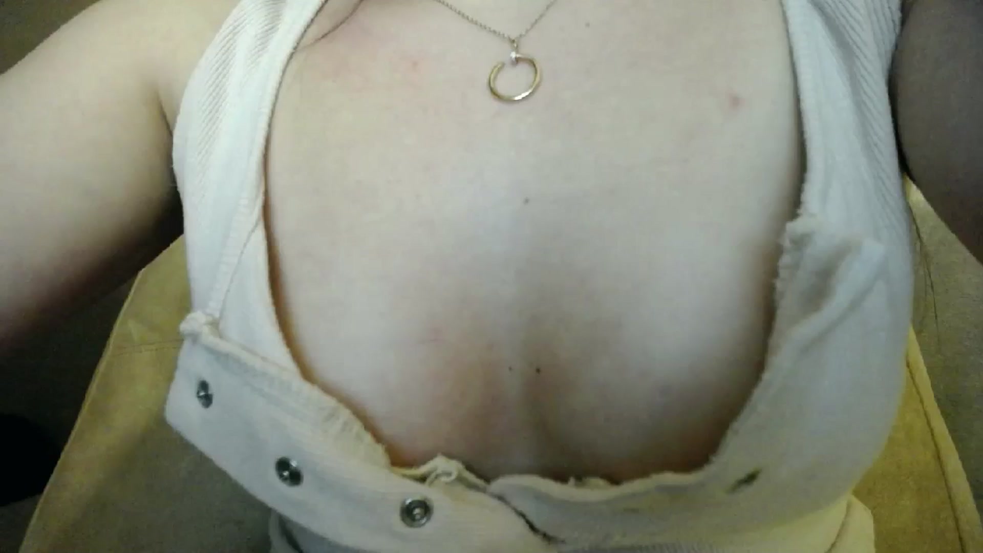 Gallery image thumbnail from Lillit__Wood_'s myfreecams stream on, 11/02/2023, 24:01 image 7 of 20