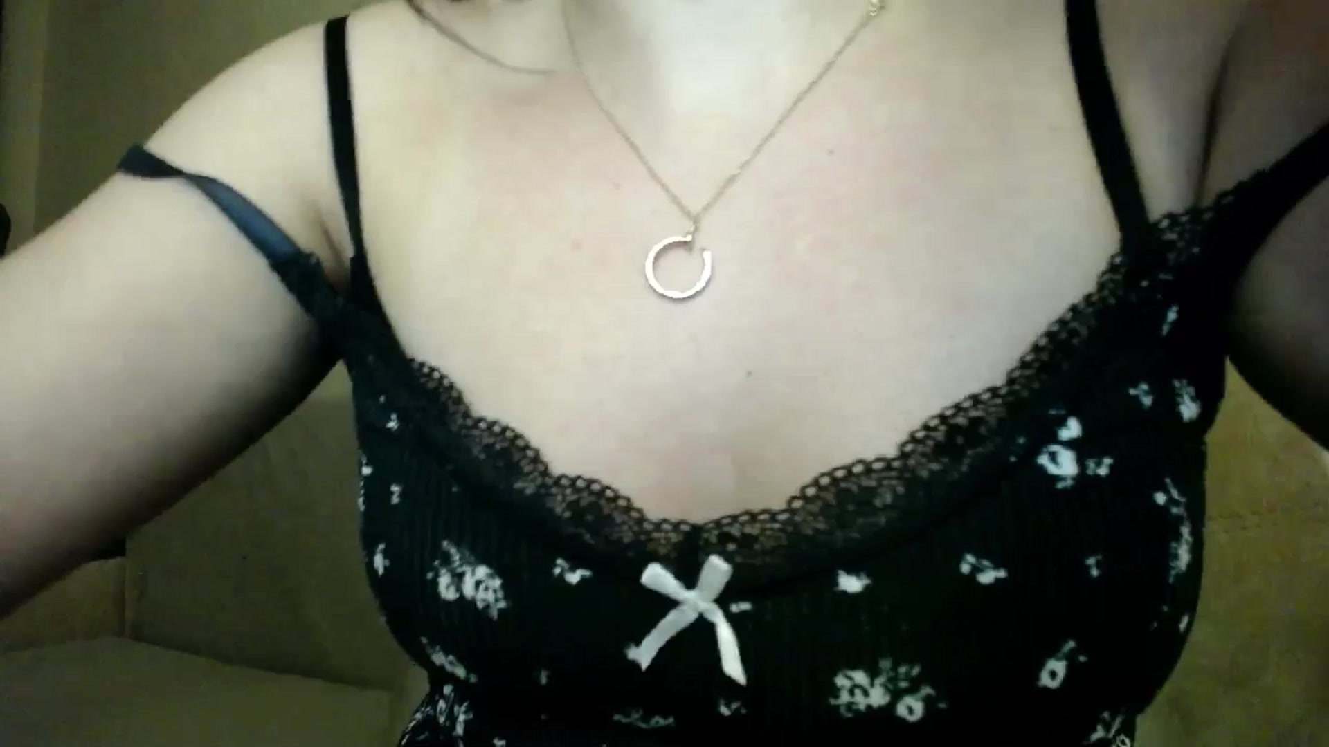Gallery image thumbnail from Lillit__Wood_'s myfreecams stream on, 11/17/2023, 24:01 image 17 of 20