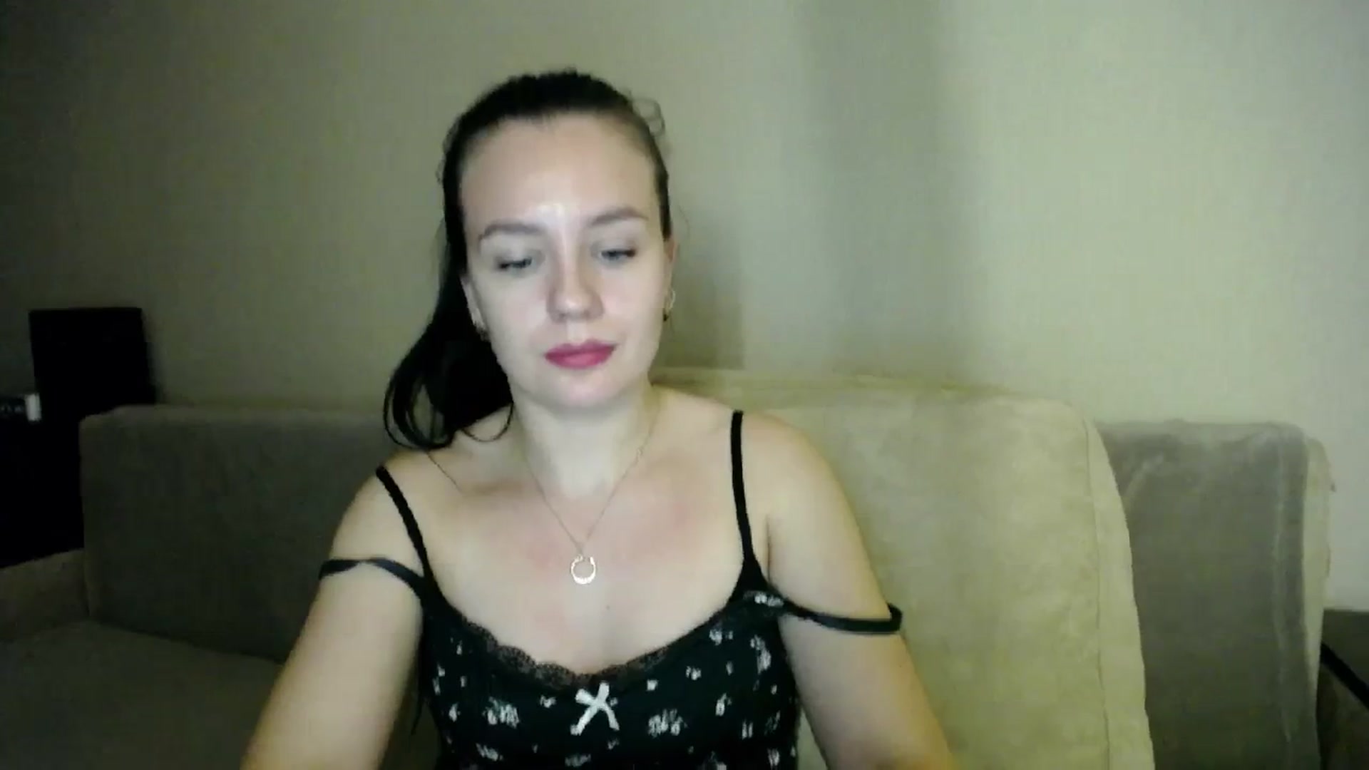 Gallery image thumbnail from Lillit__Wood_'s myfreecams stream on, 11/17/2023, 24:01 image 18 of 20