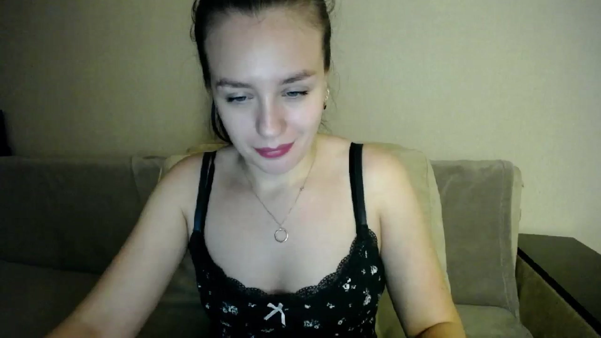 Gallery image thumbnail from Lillit__Wood_'s myfreecams stream on, 11/17/2023, 01:14 image 7 of 20