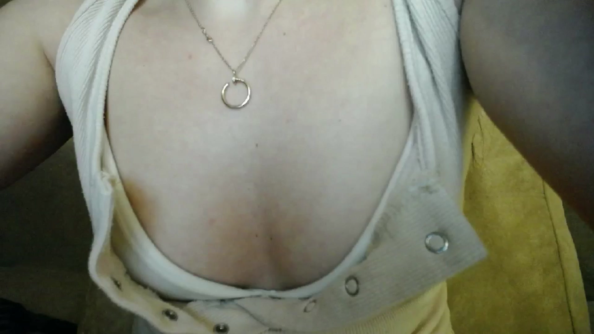 Gallery image thumbnail from Lillit__Wood_'s myfreecams stream on, 11/21/2023, 24:49 image 8 of 20