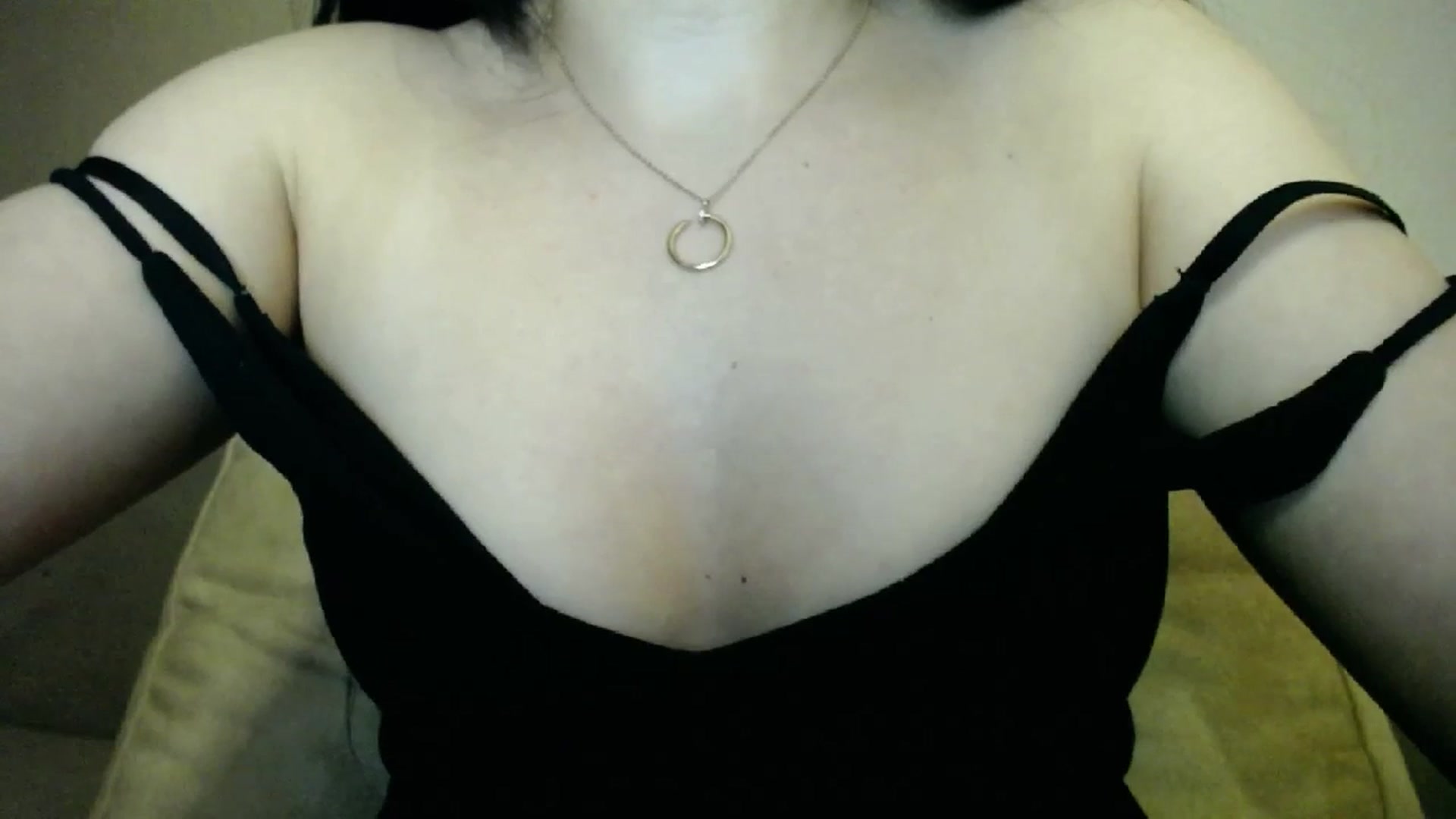 Gallery image thumbnail from Lillit__Wood_'s myfreecams stream on, 11/25/2023, 01:00 image 4 of 20