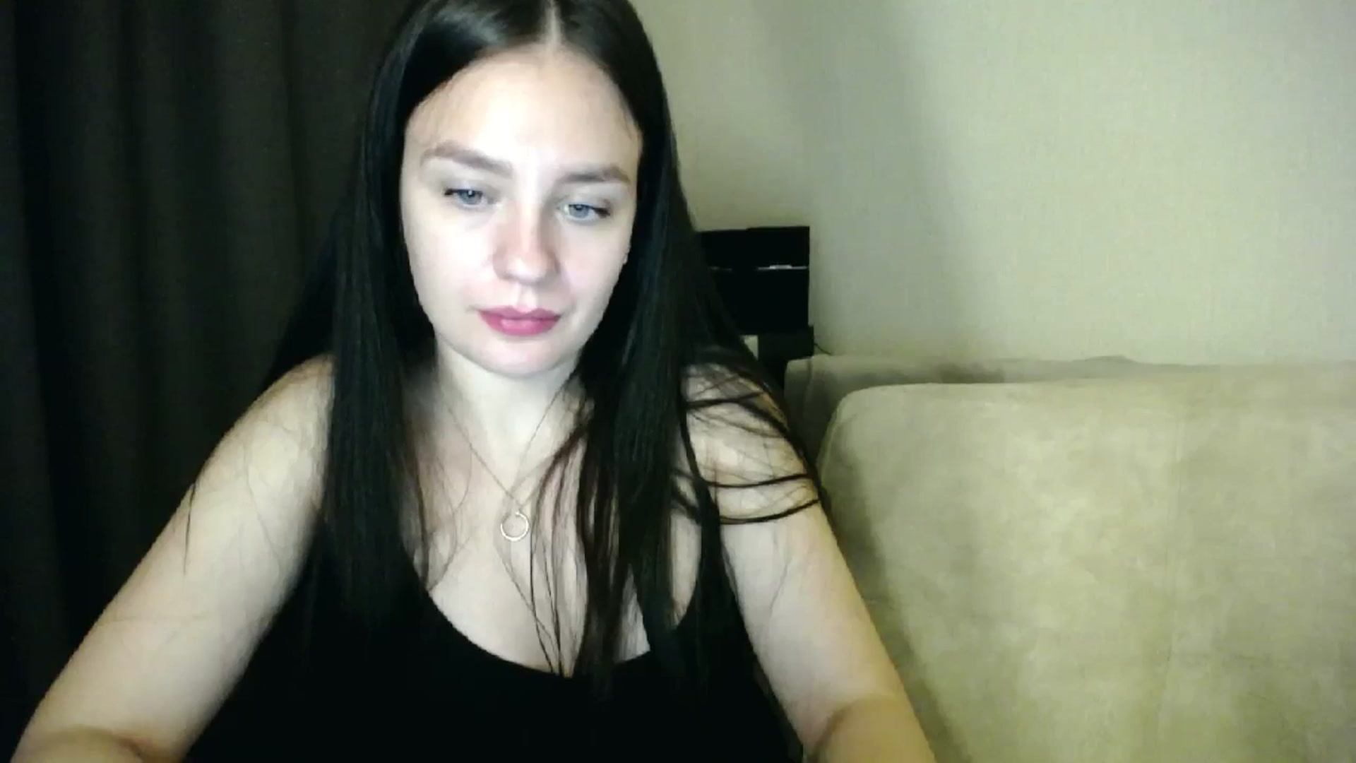 Gallery image thumbnail from Lillit__Wood_'s myfreecams stream on, 12/04/2023, 01:34 image 6 of 20