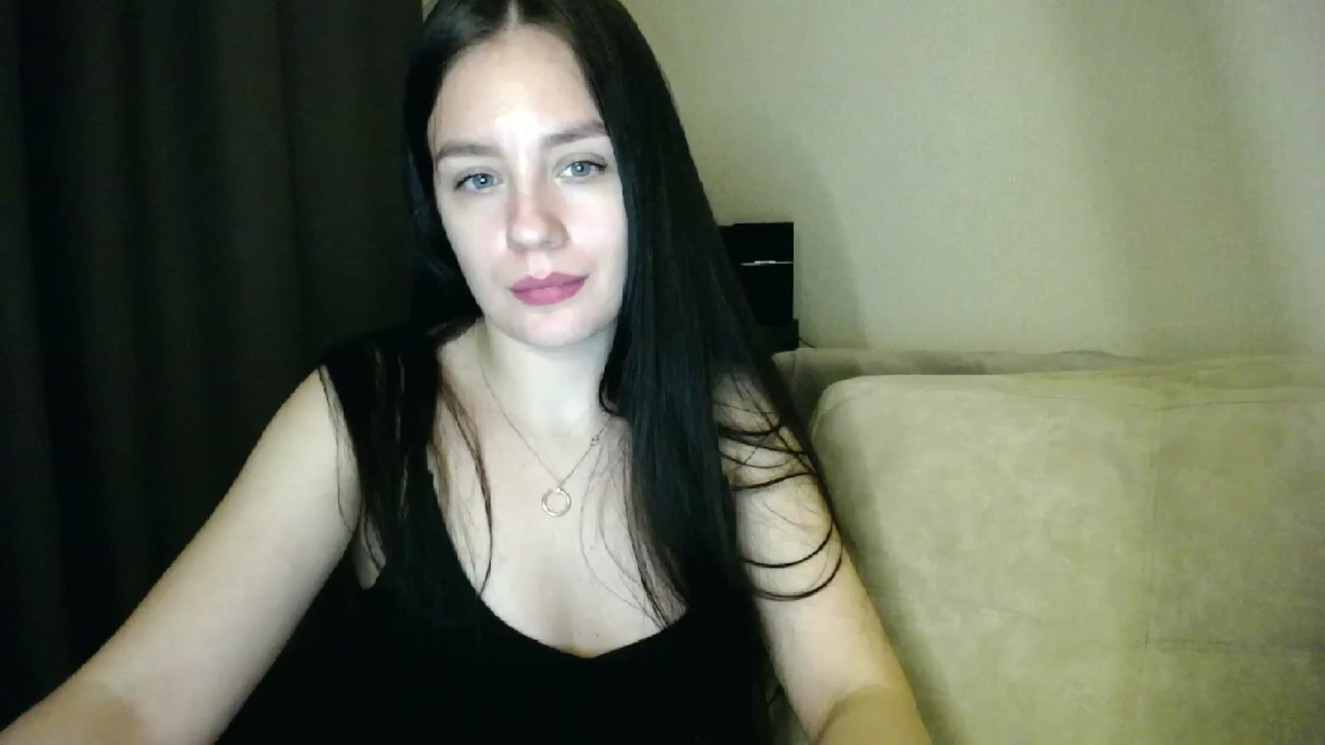 Gallery image thumbnail from Lillit__Wood_'s myfreecams stream on, 12/04/2023, 01:34 image 12 of 20