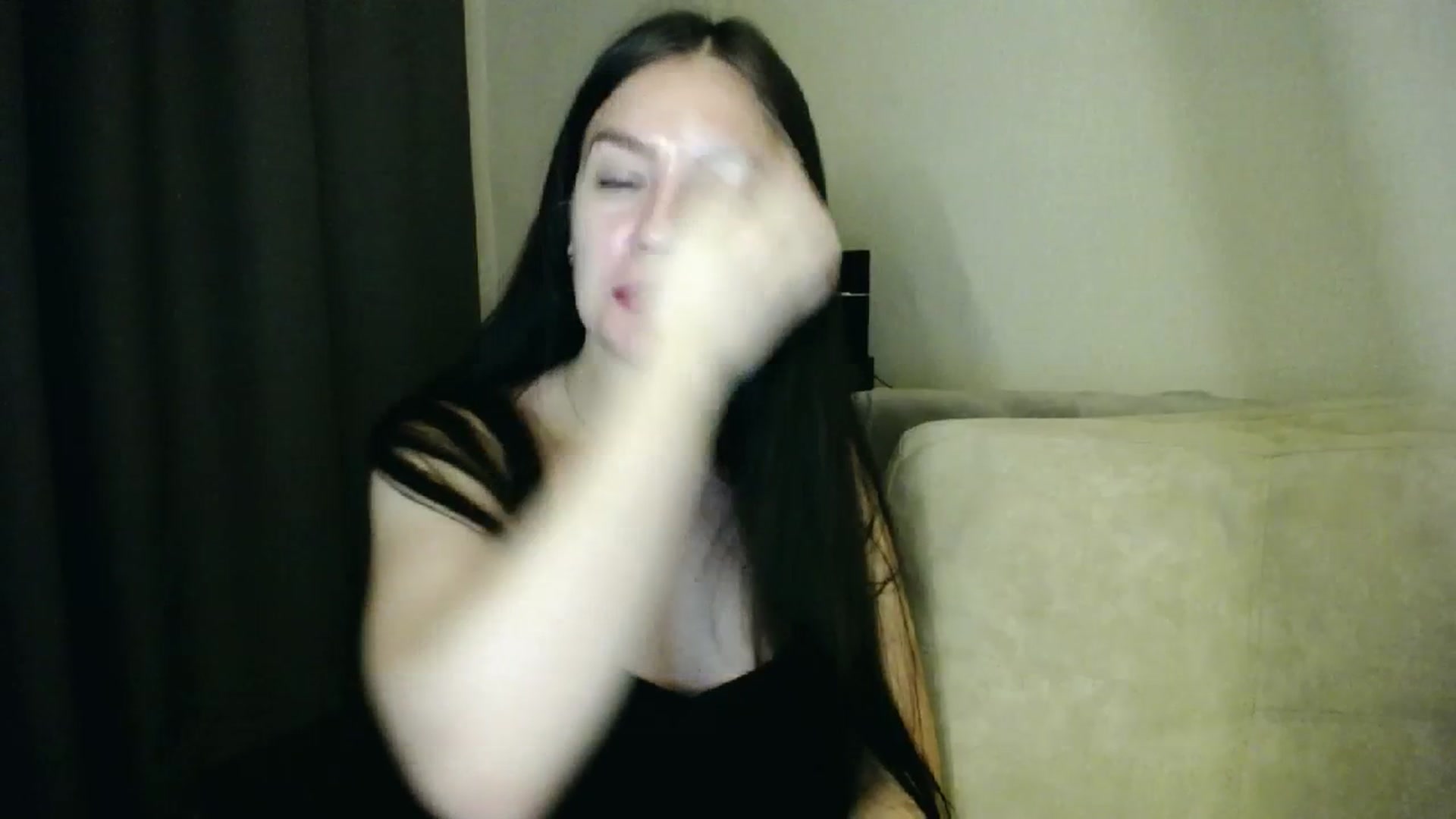 Gallery image thumbnail from Lillit__Wood_'s myfreecams stream on, 12/04/2023, 01:34 image 14 of 20