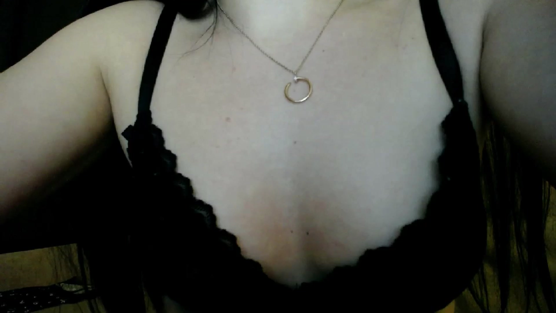Gallery image thumbnail from Lillit__Wood_'s myfreecams stream on, 12/19/2023, 01:41 image 18 of 20
