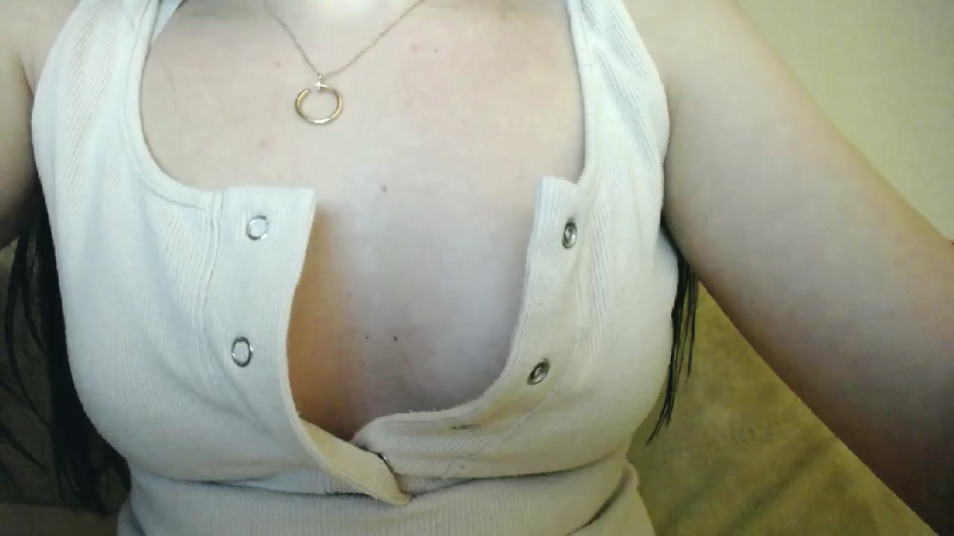 Gallery image thumbnail from Lillit__Wood_'s myfreecams stream on, 01/02/2024, 22:18 image 16 of 20