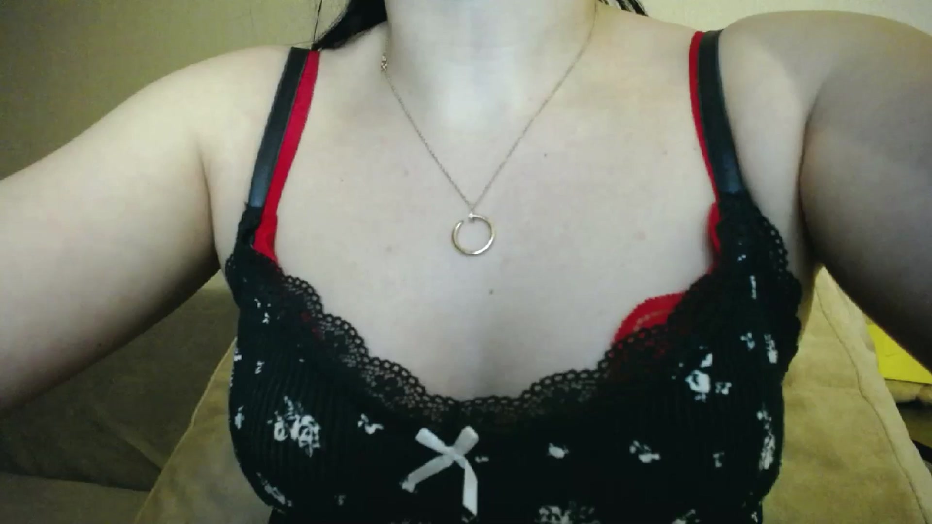 Gallery image thumbnail from Lillit__Wood_'s myfreecams stream on, 01/11/2024, 01:59 image 17 of 20