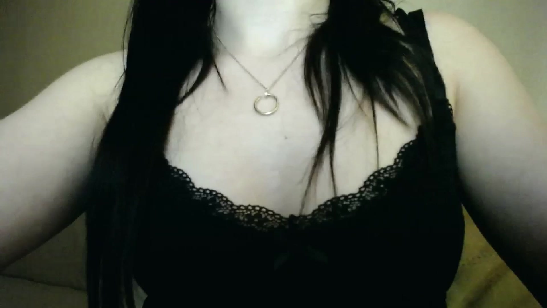 Gallery image thumbnail from Lillit__Wood_'s myfreecams stream on, 02/08/2024, 18:04 image 14 of 20
