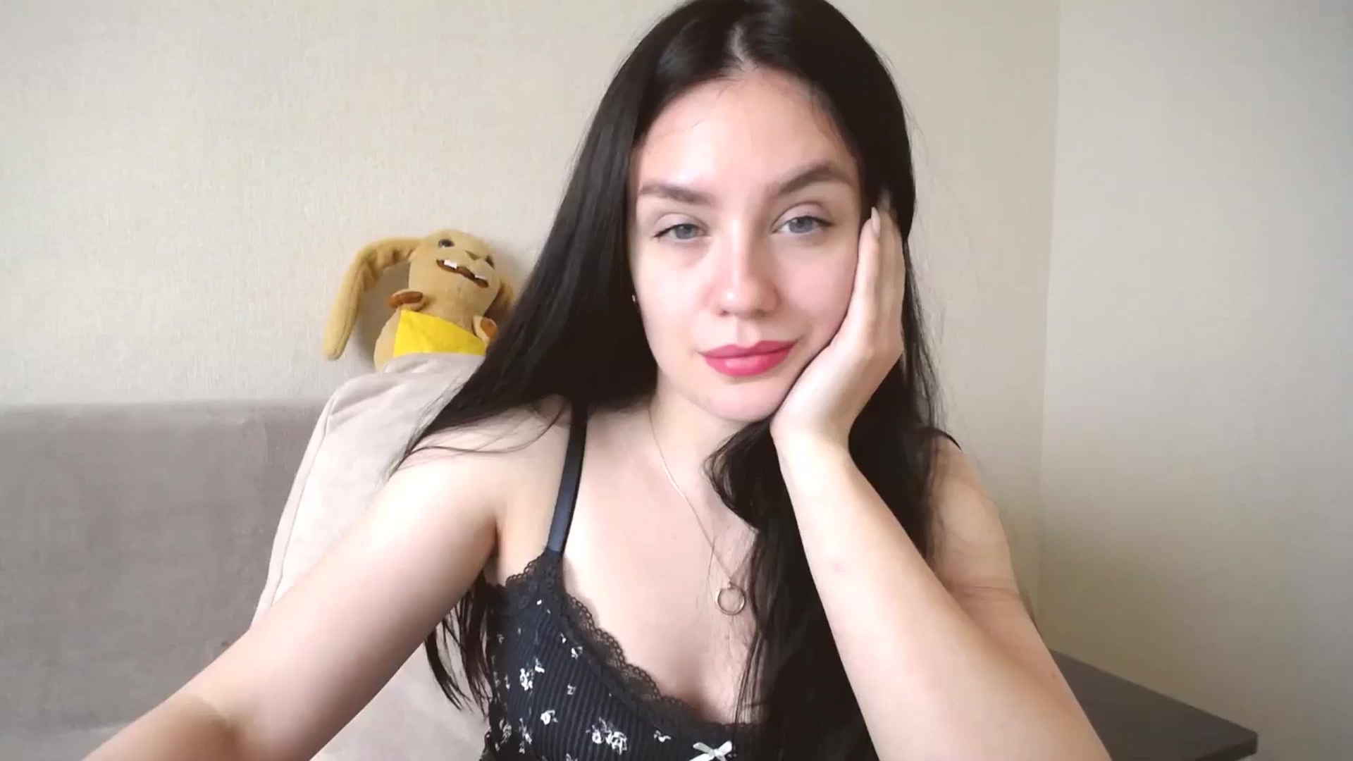 Gallery image thumbnail from Lillit__Wood_'s myfreecams stream on, 05/11/2024, 14:27 image 16 of 20