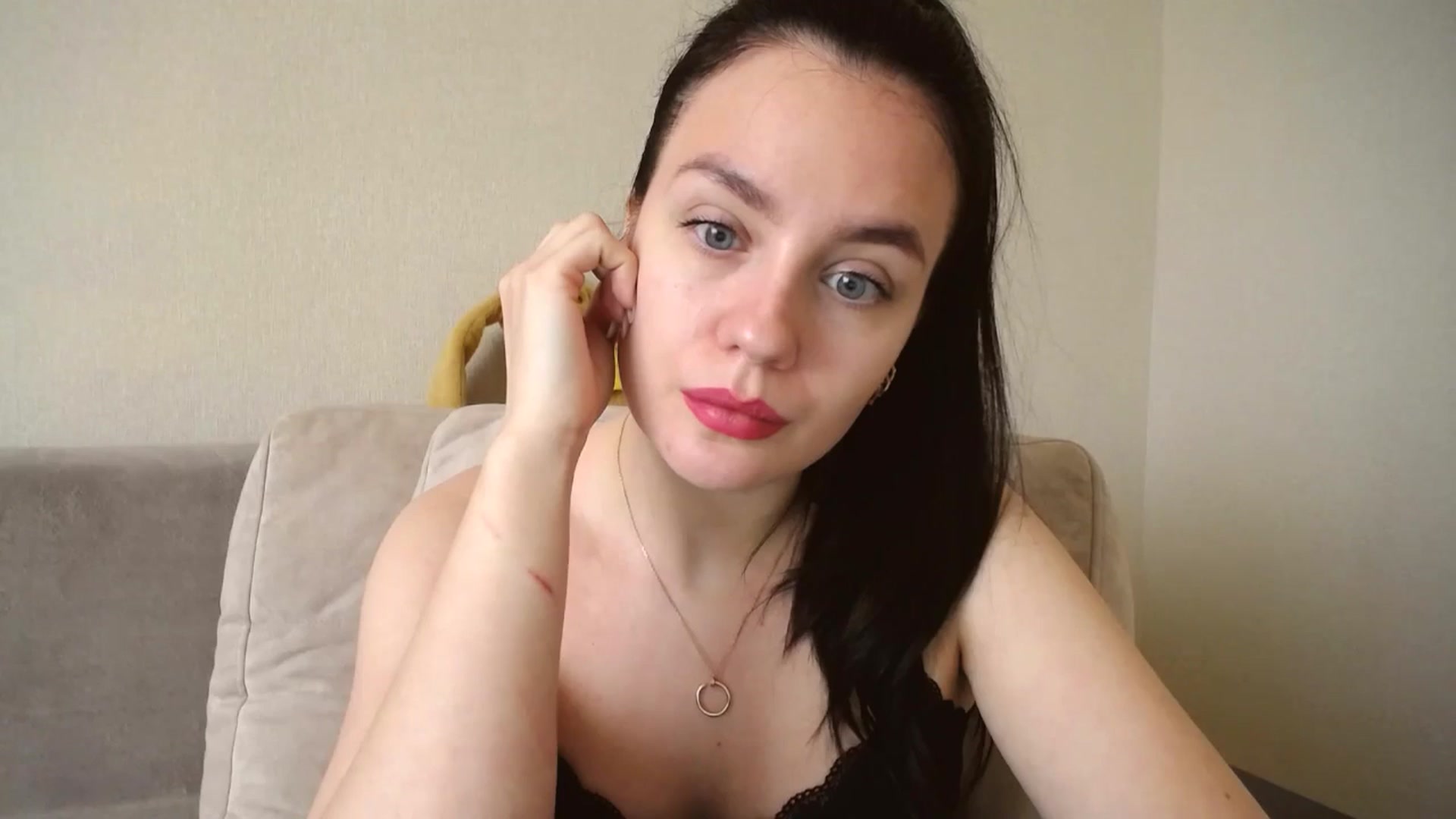 Gallery image thumbnail from Lillit__Wood_'s myfreecams stream on, 05/12/2024, 16:30 image 6 of 20