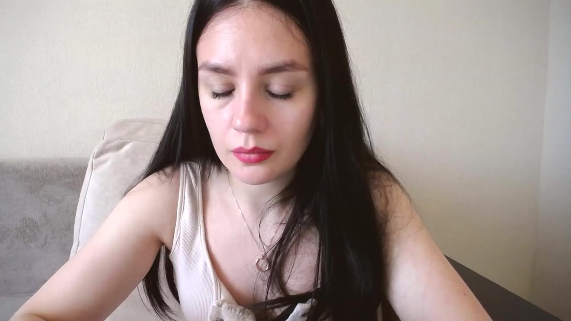 Gallery image thumbnail from Lillit__Wood_'s myfreecams stream on, 05/25/2024, 15:13 image 15 of 20