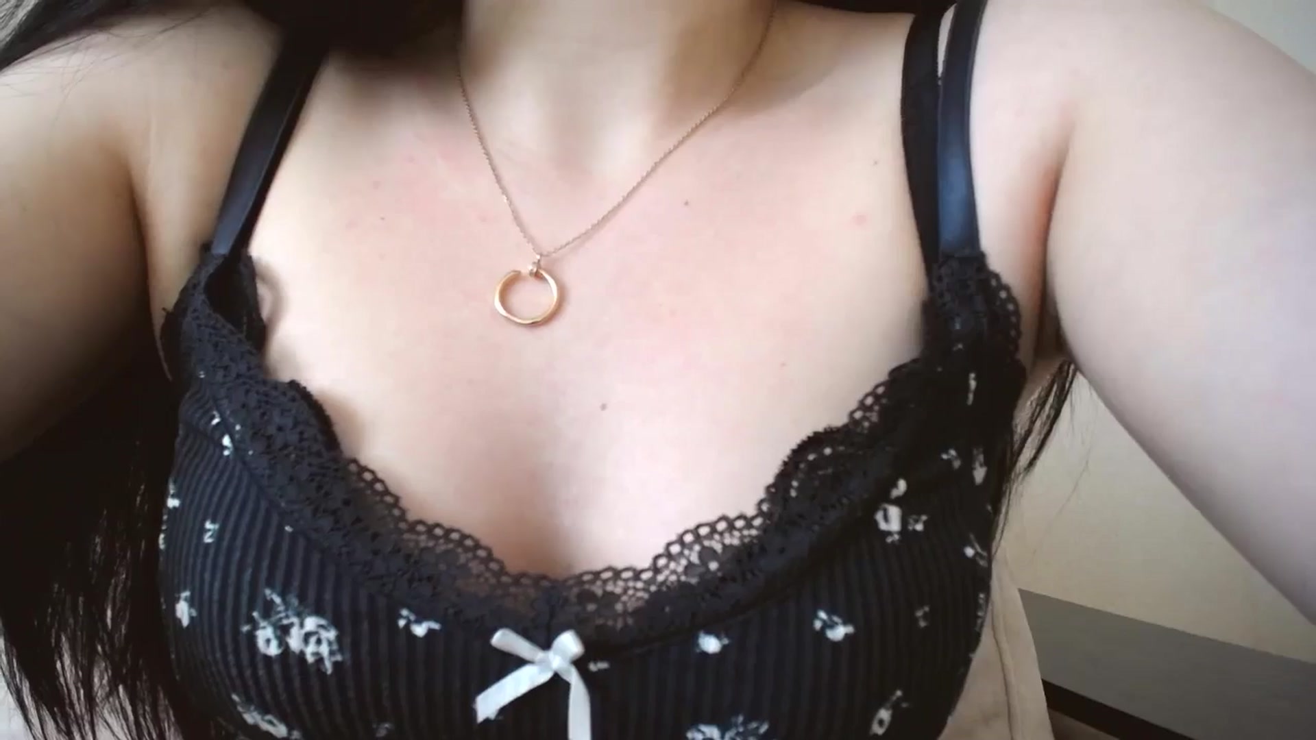 Gallery image thumbnail from Lillit__Wood_'s myfreecams stream on, 05/27/2024, 12:40 image 10 of 20
