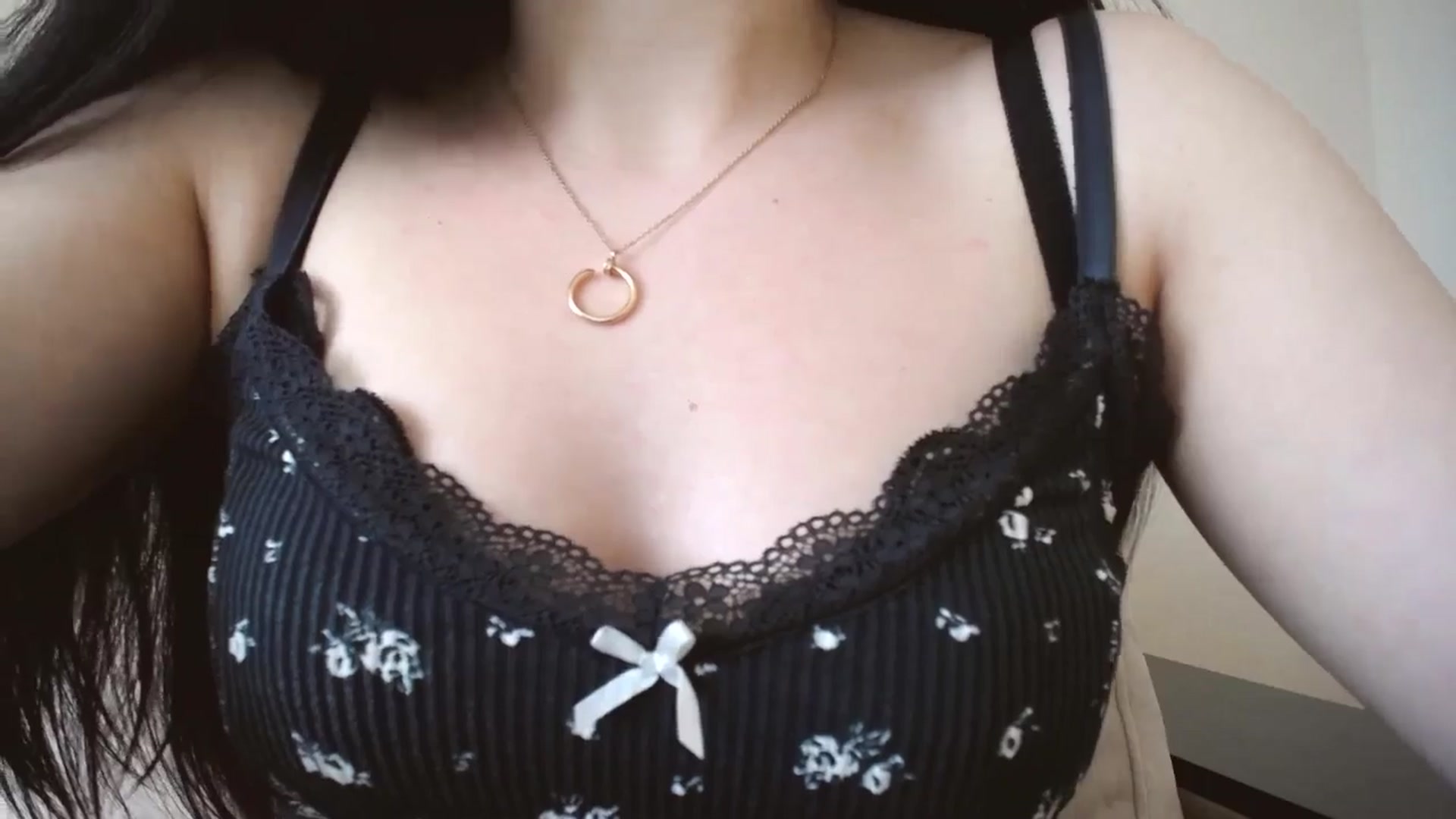 Gallery image thumbnail from Lillit__Wood_'s myfreecams stream on, 05/27/2024, 12:40 image 12 of 20
