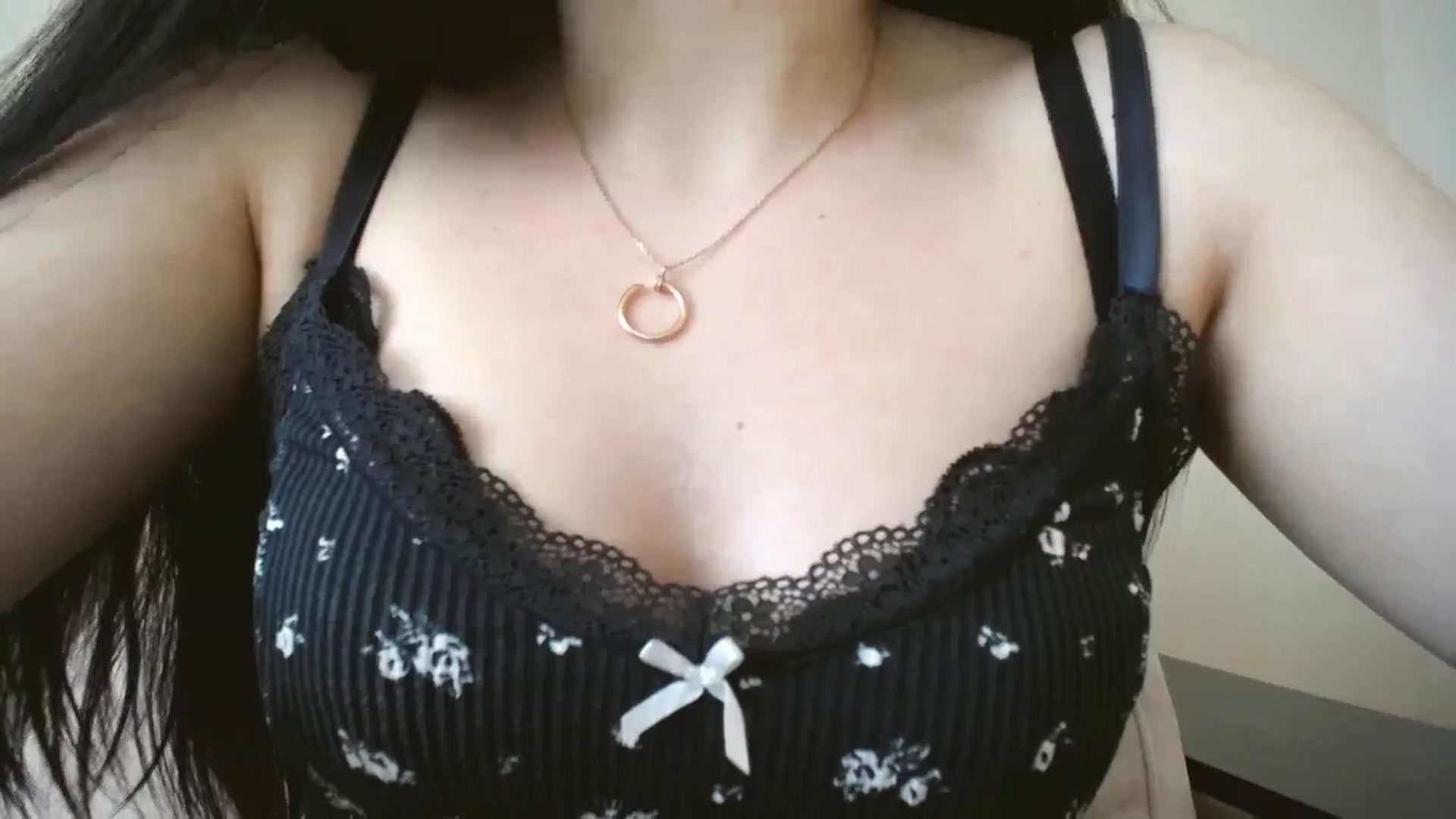 Gallery image thumbnail from Lillit__Wood_'s myfreecams stream on, 05/27/2024, 12:40 image 14 of 20
