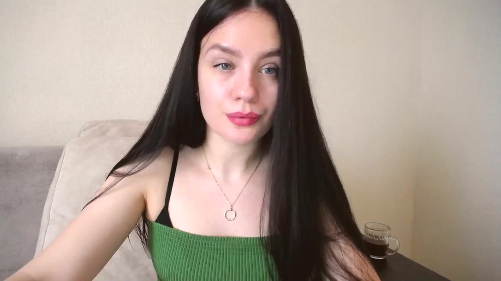 Gallery image thumbnail from Lillit__Wood_'s myfreecams stream on, 05/29/2024, 12:42 image 18 of 20