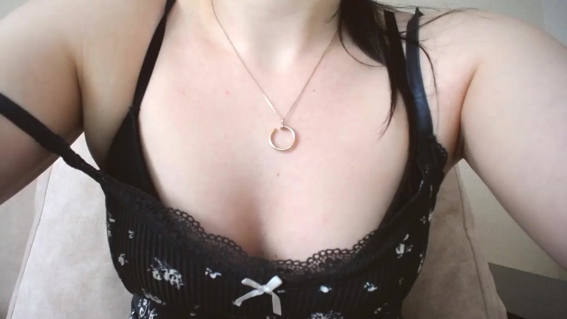 Gallery image thumbnail from Lillit__Wood_'s myfreecams stream on, 06/15/2024, 15:46 image 11 of 20
