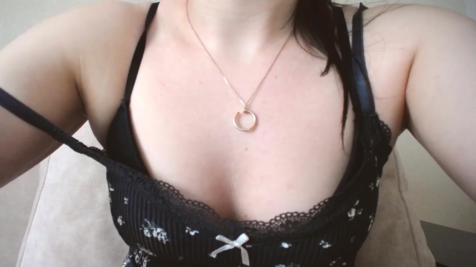Gallery image thumbnail from Lillit__Wood_'s myfreecams stream on, 06/15/2024, 15:46 image 13 of 20