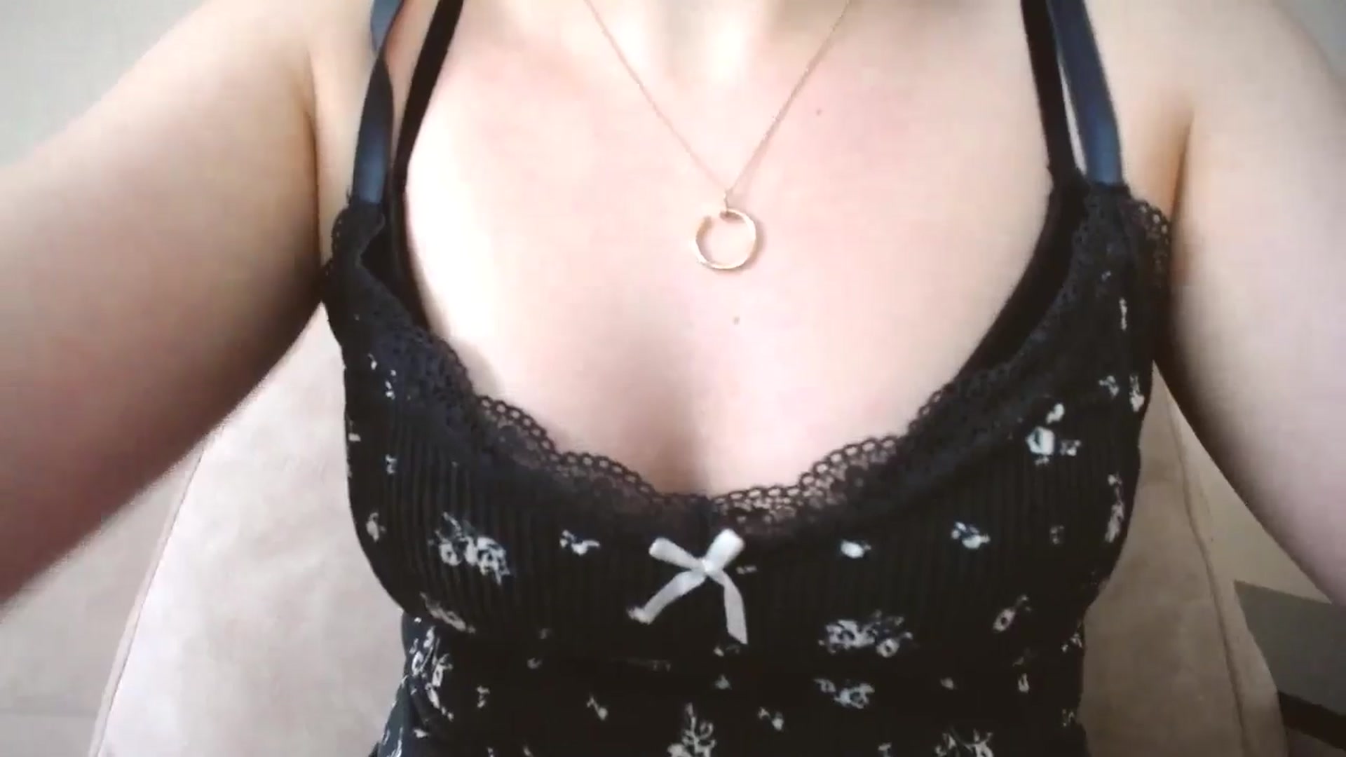 Gallery image thumbnail from Lillit__Wood_'s myfreecams stream on, 06/15/2024, 16:23 image 5 of 20