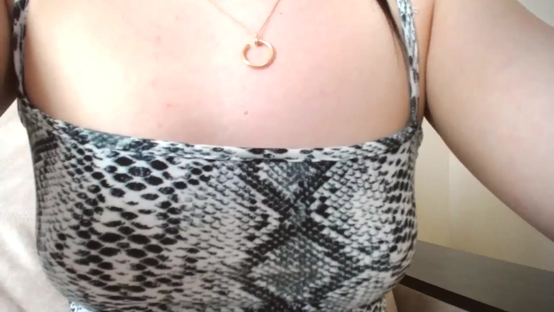 Gallery image thumbnail from Lillit__Wood_'s myfreecams stream on, 07/04/2024, 15:40 image 15 of 20