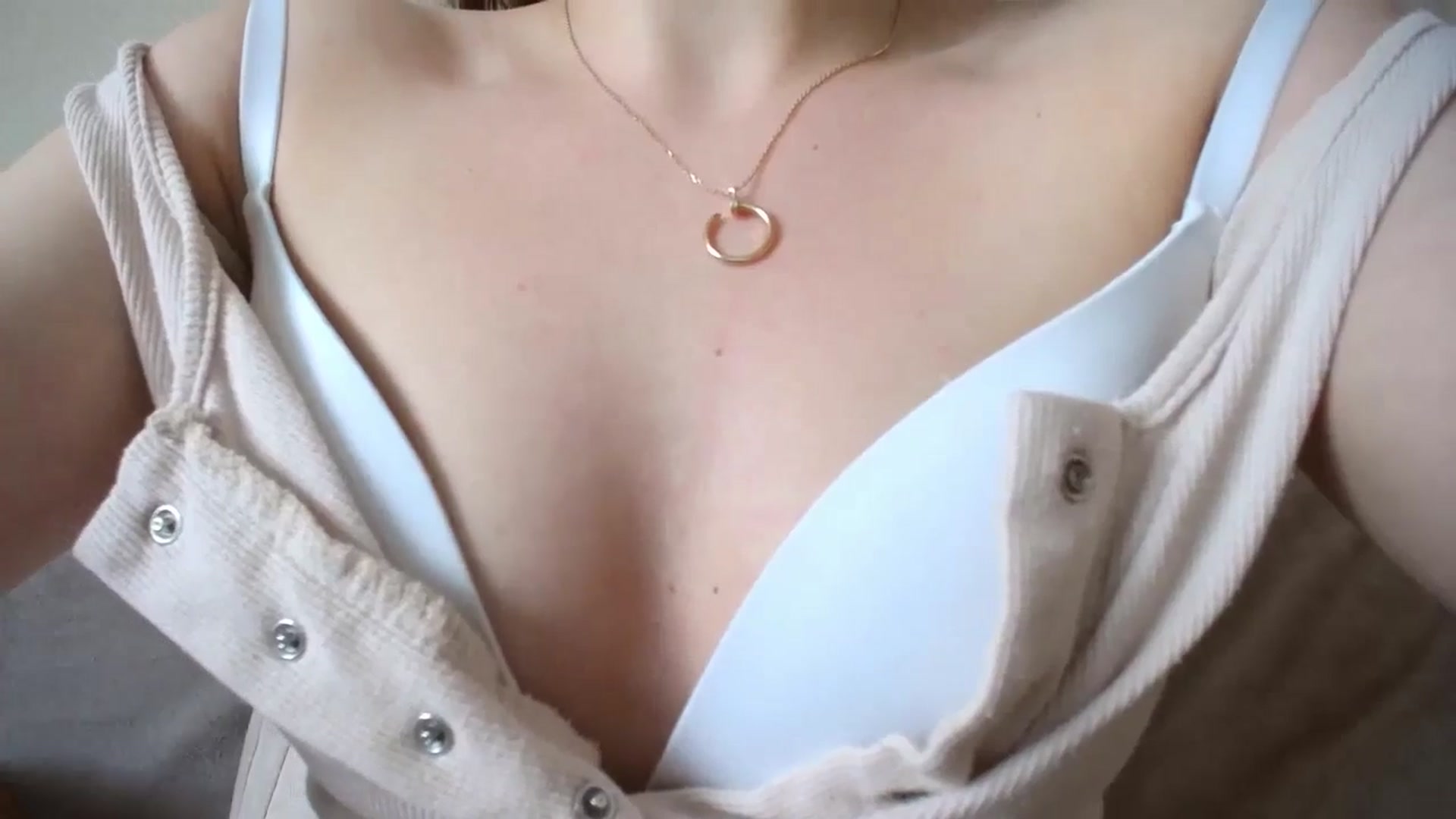 Gallery image thumbnail from Lillit__Wood_'s myfreecams stream on, 08/02/2024, 15:49 image 9 of 20