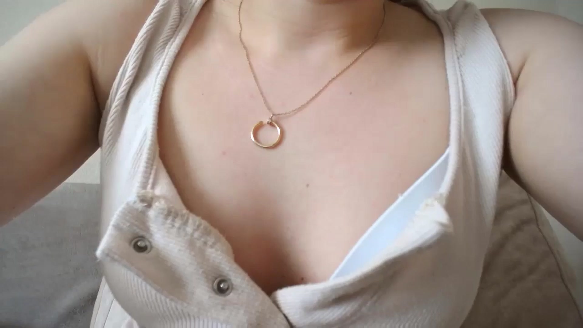 Gallery image thumbnail from Lillit__Wood_'s myfreecams stream on, 08/02/2024, 15:49 image 3 of 20