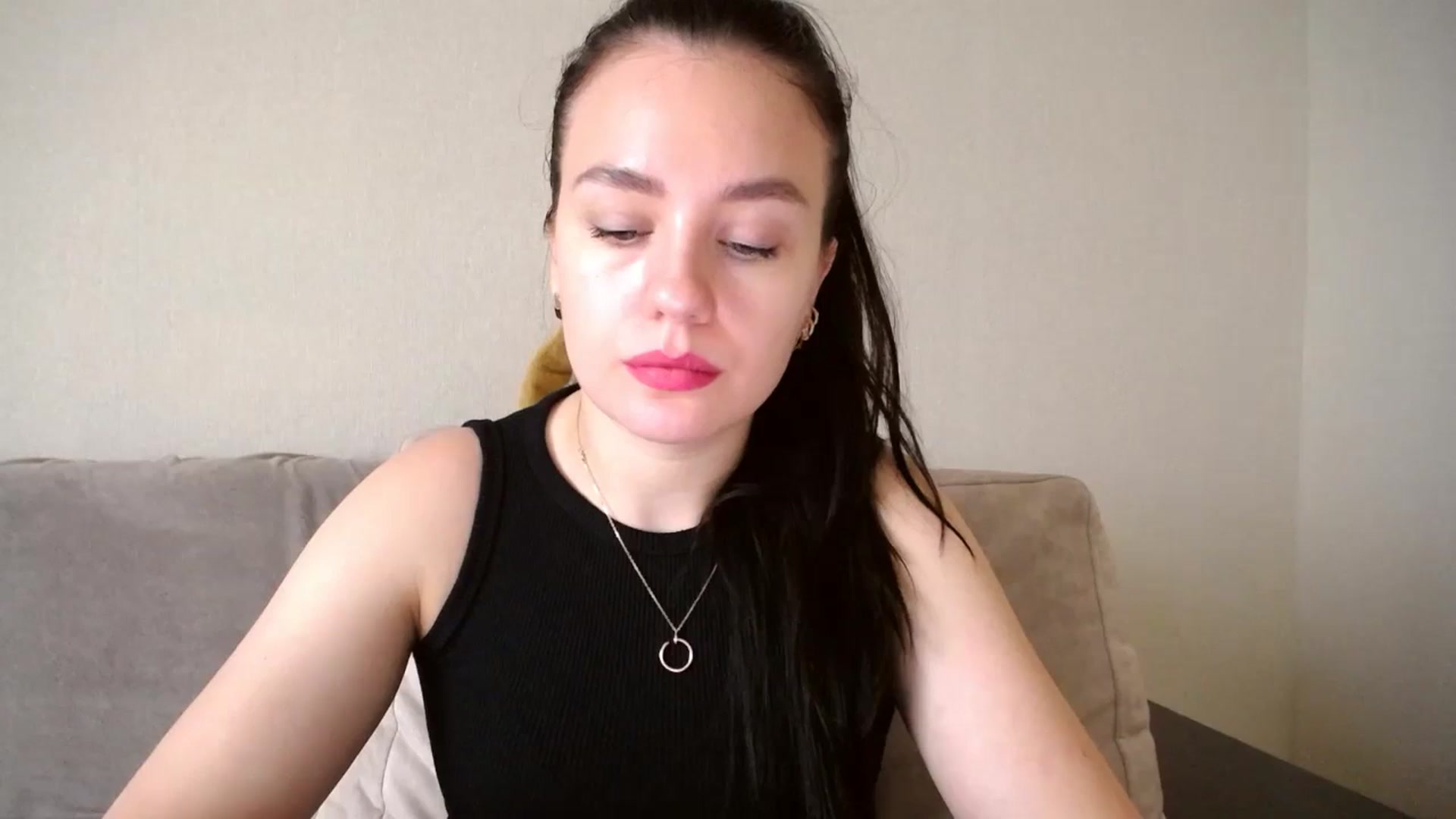 Gallery image thumbnail from Lillit__Wood_'s myfreecams stream on, 08/04/2024, 14:37 image 16 of 20