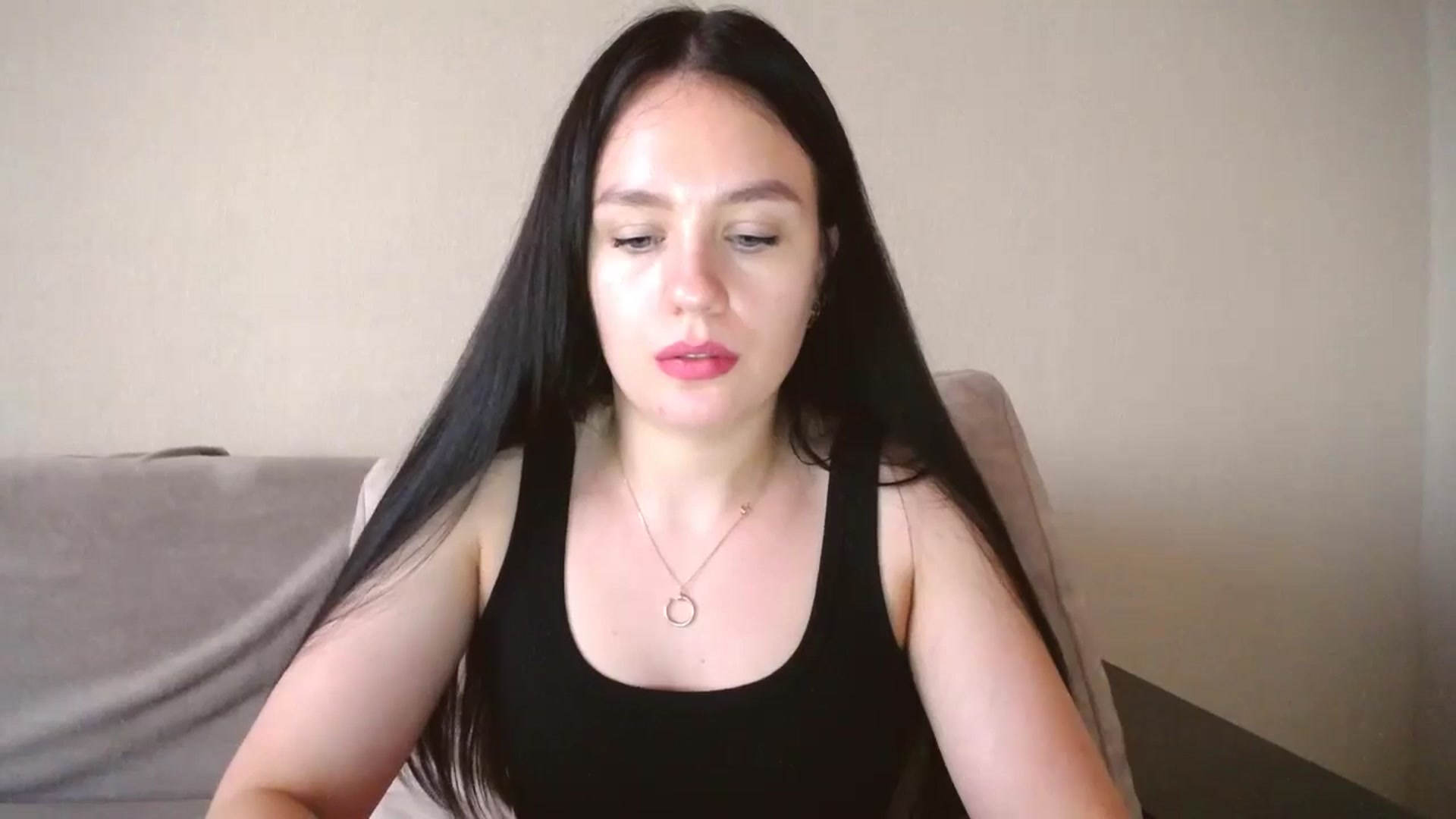 Gallery image thumbnail from Lillit__Wood_'s myfreecams stream on, 08/08/2024, 17:17 image 4 of 20