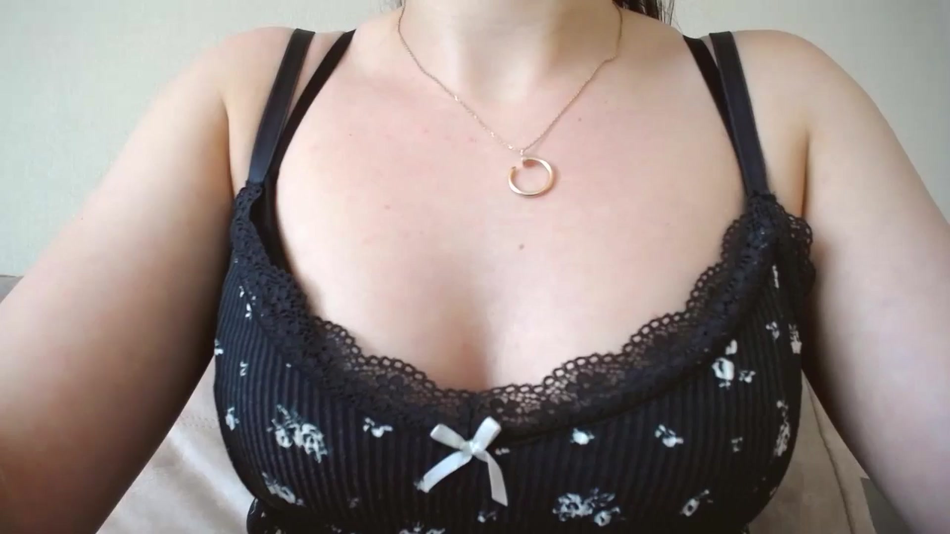 Gallery image thumbnail from Lillit__Wood_'s myfreecams stream on, 08/09/2024, 14:22 image 10 of 20