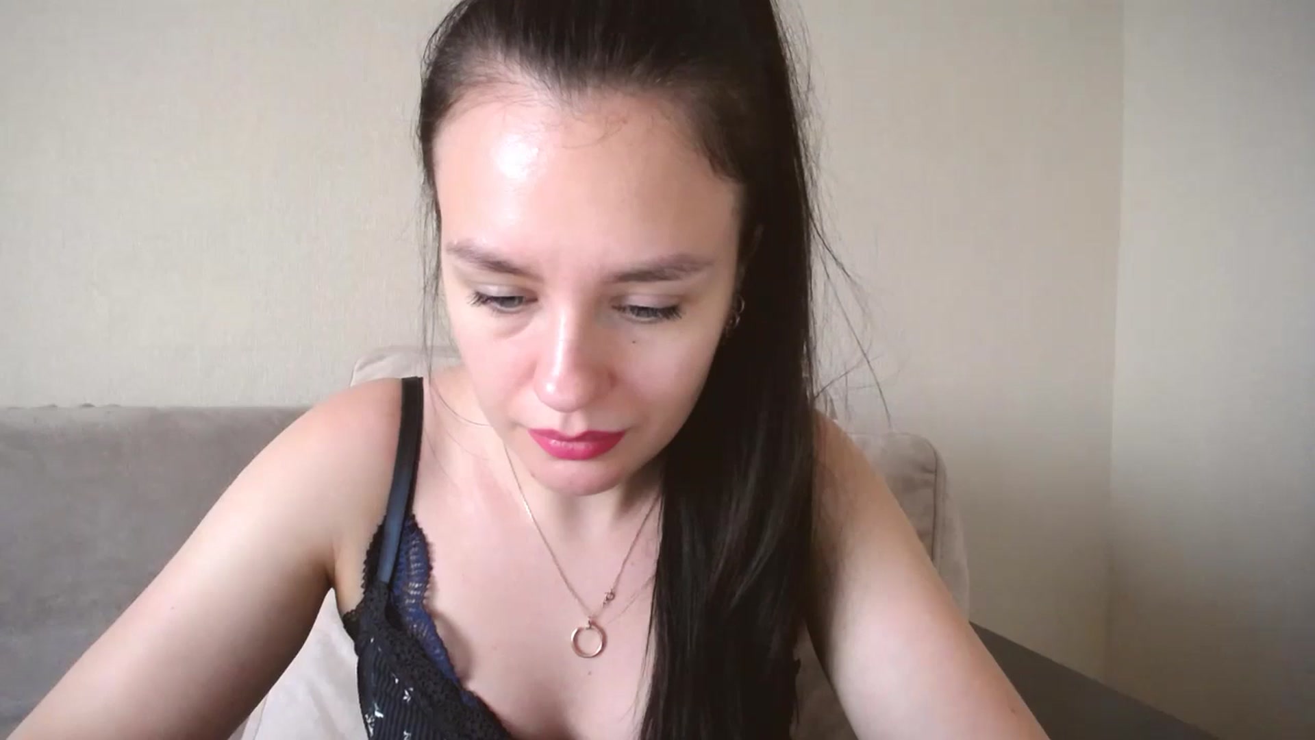 Gallery image thumbnail from Lillit__Wood_'s myfreecams stream on, 08/10/2024, 16:58 image 12 of 20