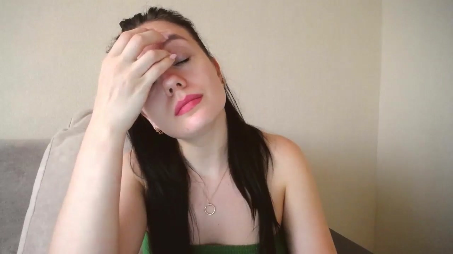Gallery image thumbnail from Lillit__Wood_'s myfreecams stream on, 08/17/2024, 16:51 image 13 of 20