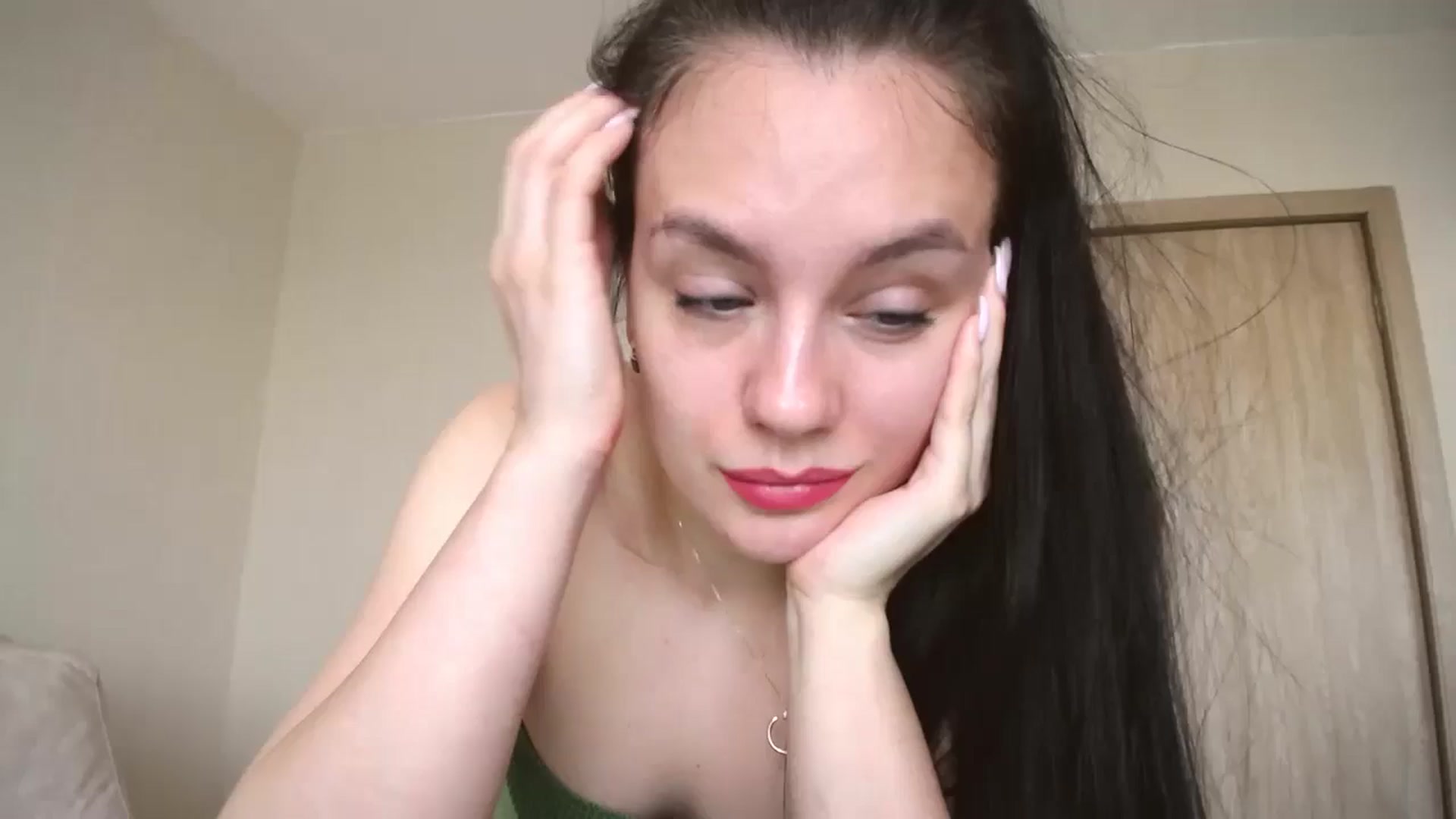 Gallery image thumbnail from Lillit__Wood_'s myfreecams stream on, 08/17/2024, 16:51 image 7 of 20