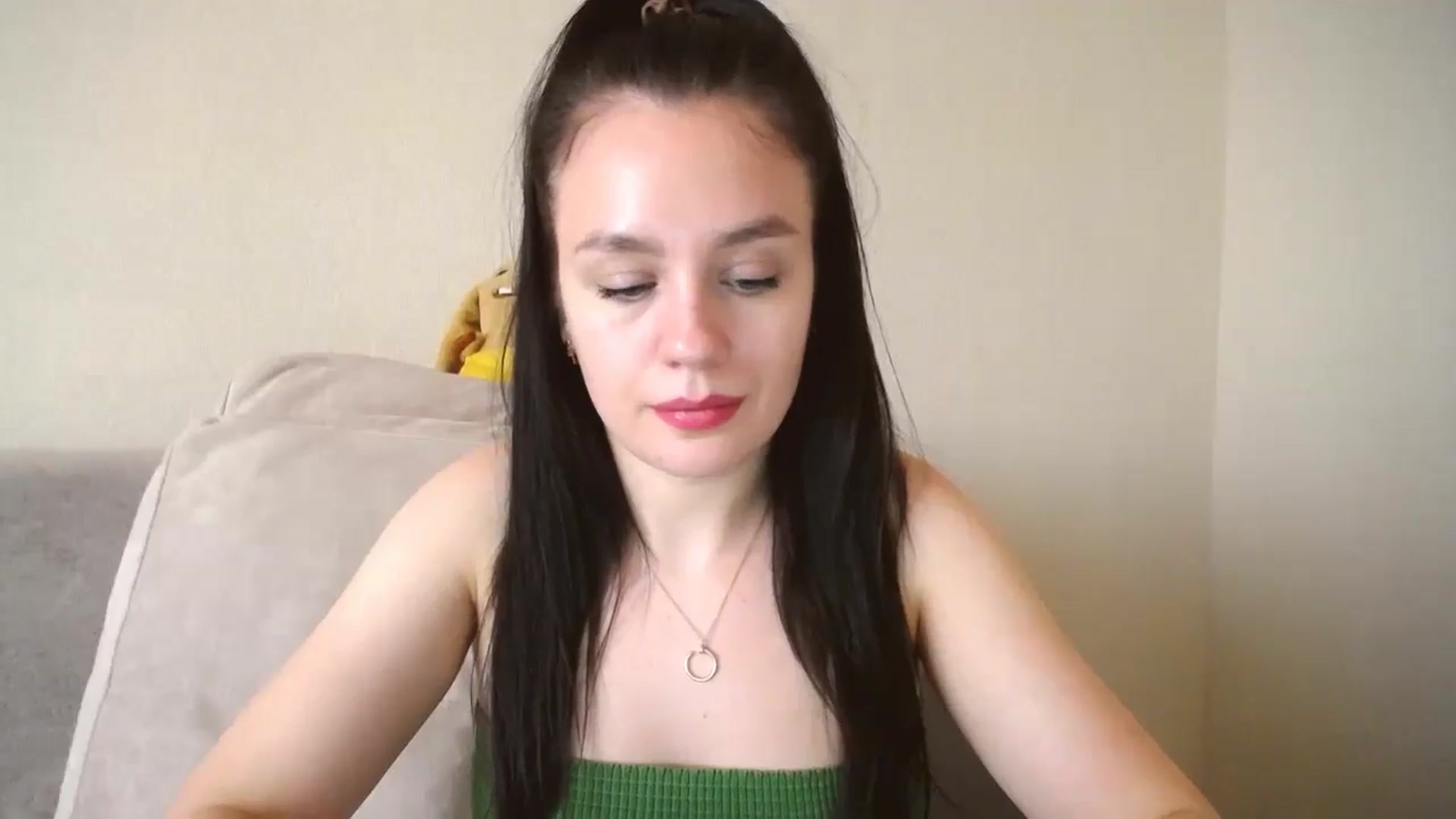 Gallery image thumbnail from Lillit__Wood_'s myfreecams stream on, 08/17/2024, 16:51 image 12 of 20
