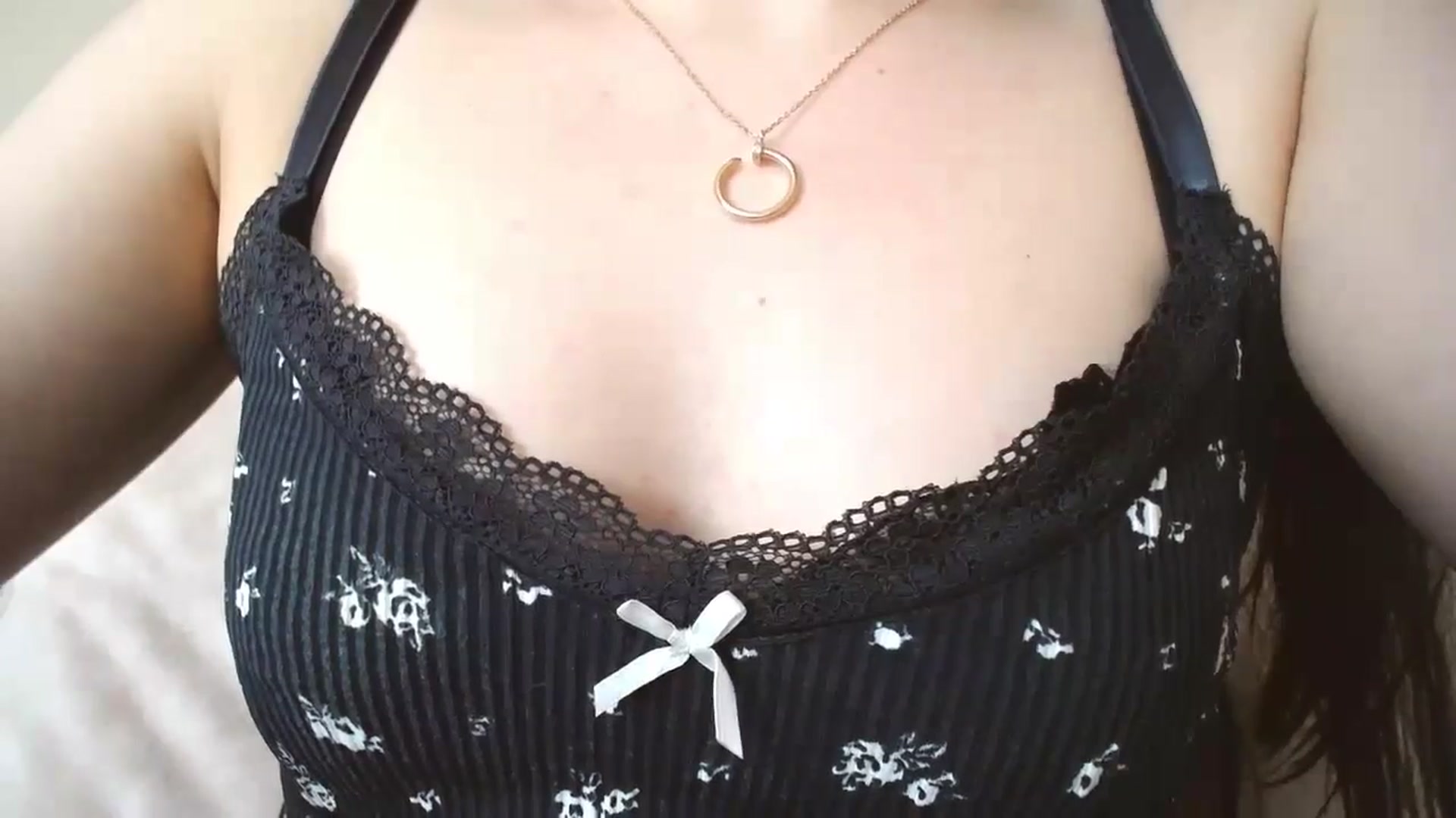 Gallery image thumbnail from Lillit__Wood_'s myfreecams stream on, 08/18/2024, 17:02 image 10 of 20