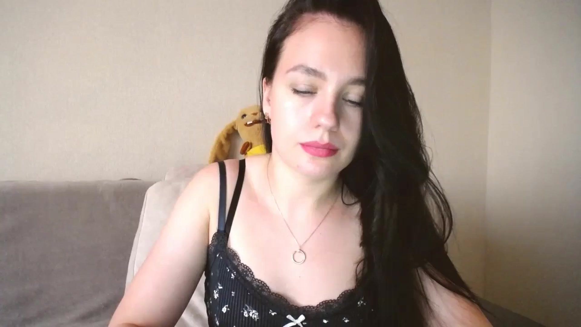 Gallery image thumbnail from Lillit__Wood_'s myfreecams stream on, 08/18/2024, 17:02 image 17 of 20