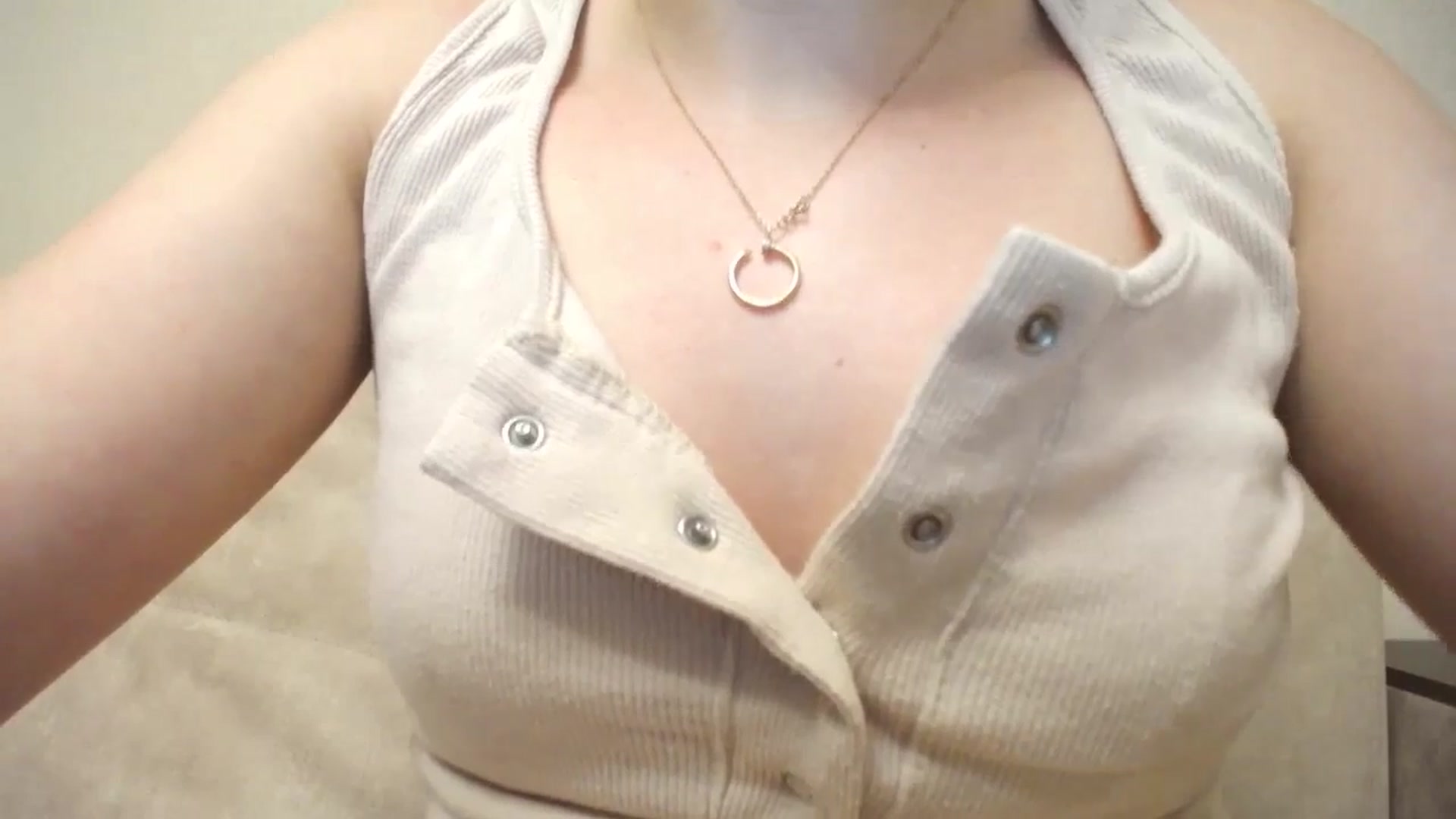 Gallery image thumbnail from Lillit__Wood_'s myfreecams stream on, 09/02/2024, 24:36 image 14 of 20
