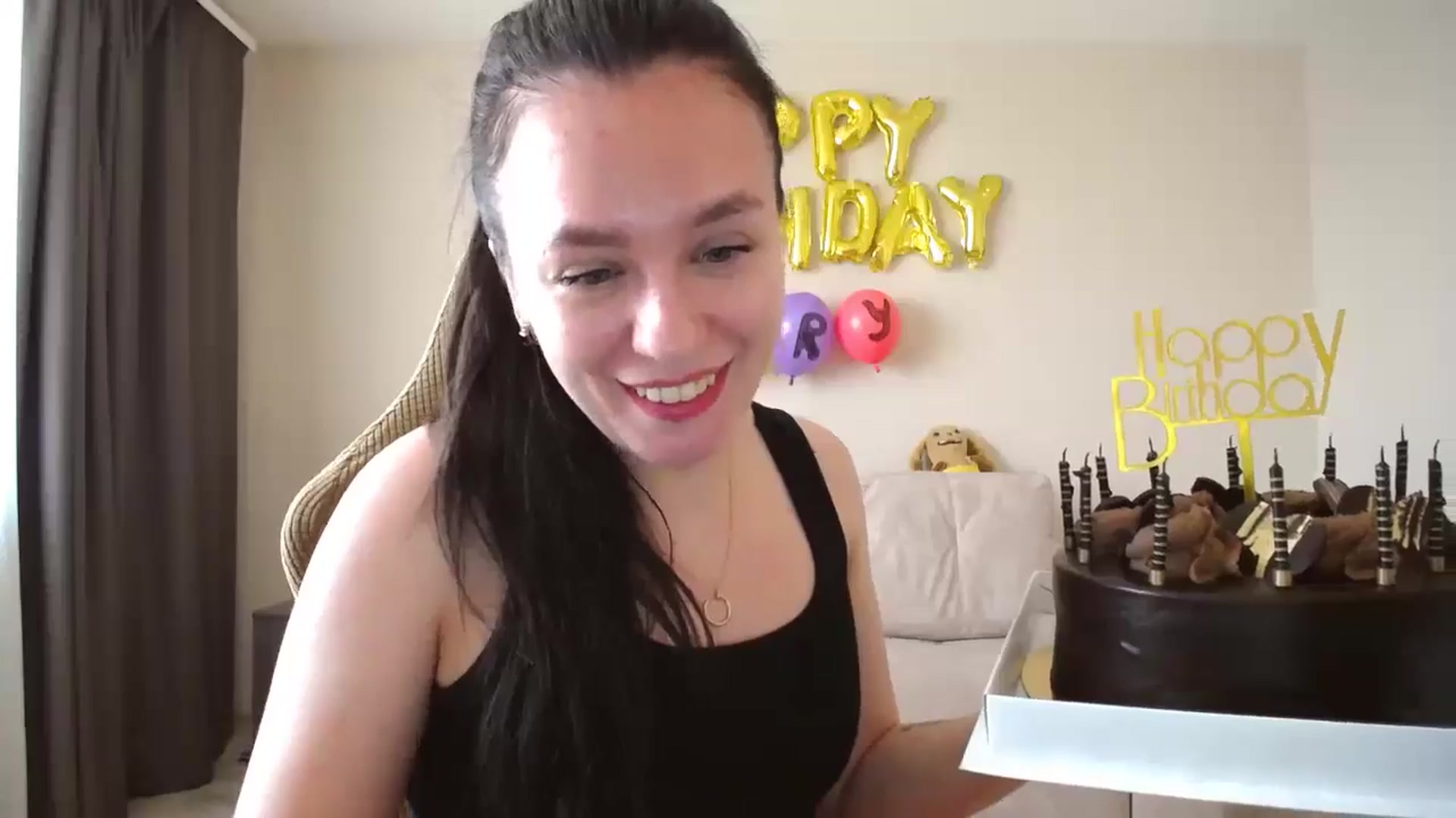 Gallery image thumbnail from Lillit__Wood_'s myfreecams stream on, 09/21/2024, 15:54 image 2 of 20