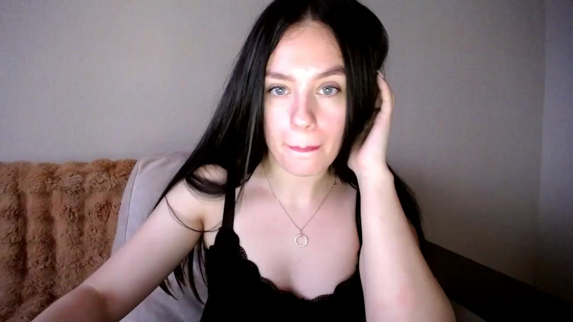 Gallery image thumbnail from Lillit__Wood_'s myfreecams stream on, 10/20/2024, 16:11 image 1 of 20