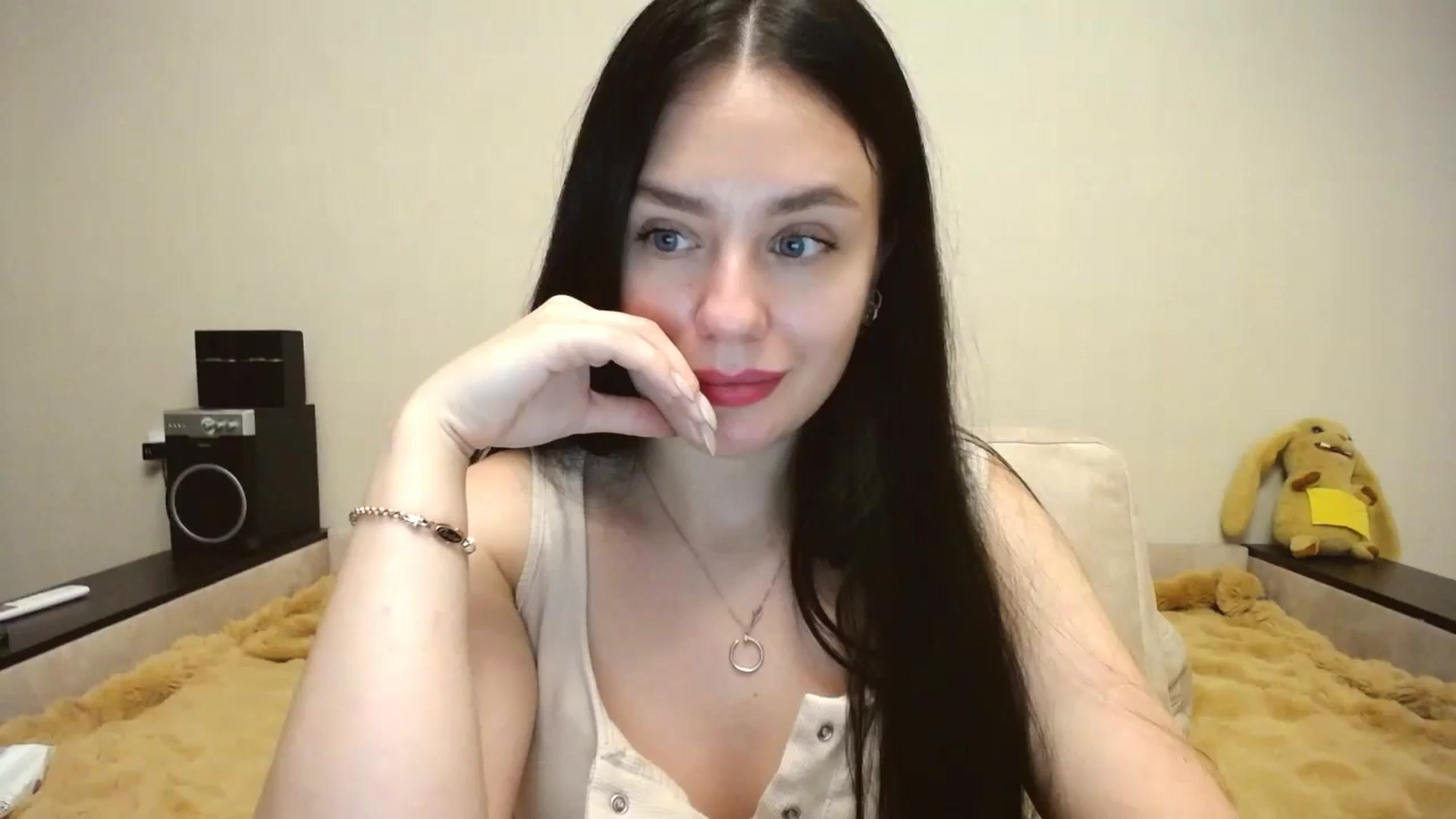 Gallery image thumbnail from Lillit__Wood_'s myfreecams stream on, 10/27/2024, 15:58 image 6 of 20