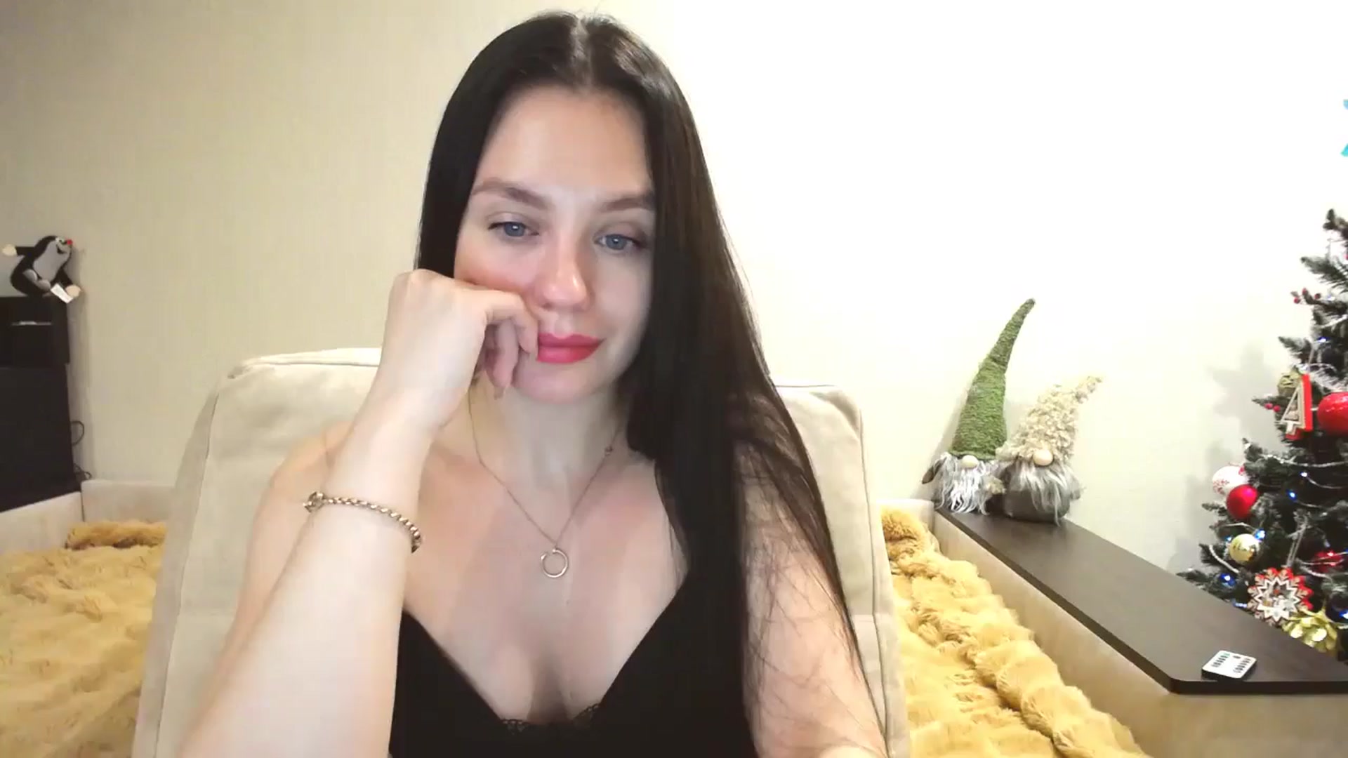 Gallery image thumbnail from Lillit__Wood_'s myfreecams stream on, 12/02/2024, 21:16 image 19 of 20