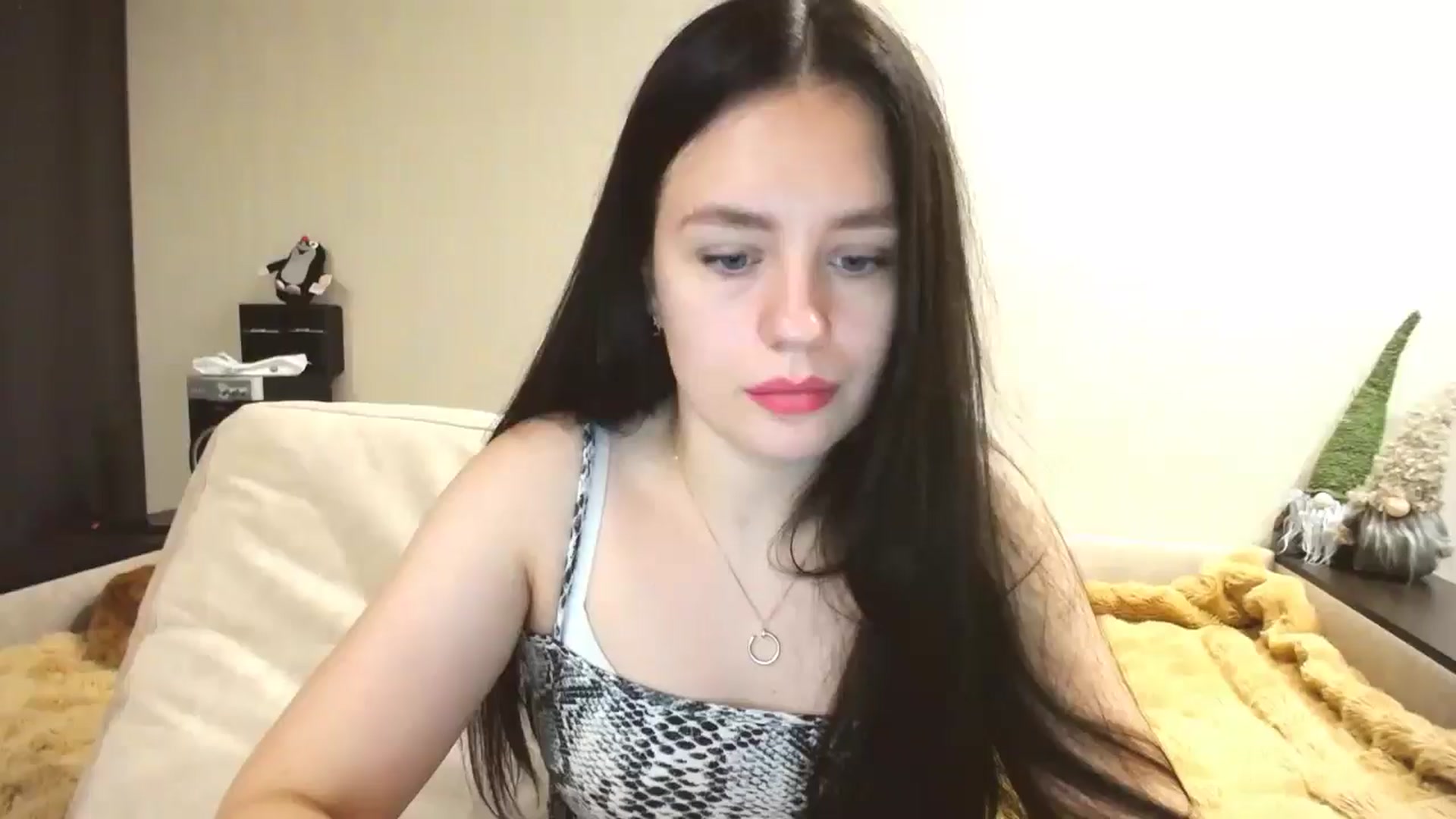 Gallery image thumbnail from Lillit__Wood_'s myfreecams stream on, 12/05/2024, 16:16 image 1 of 20