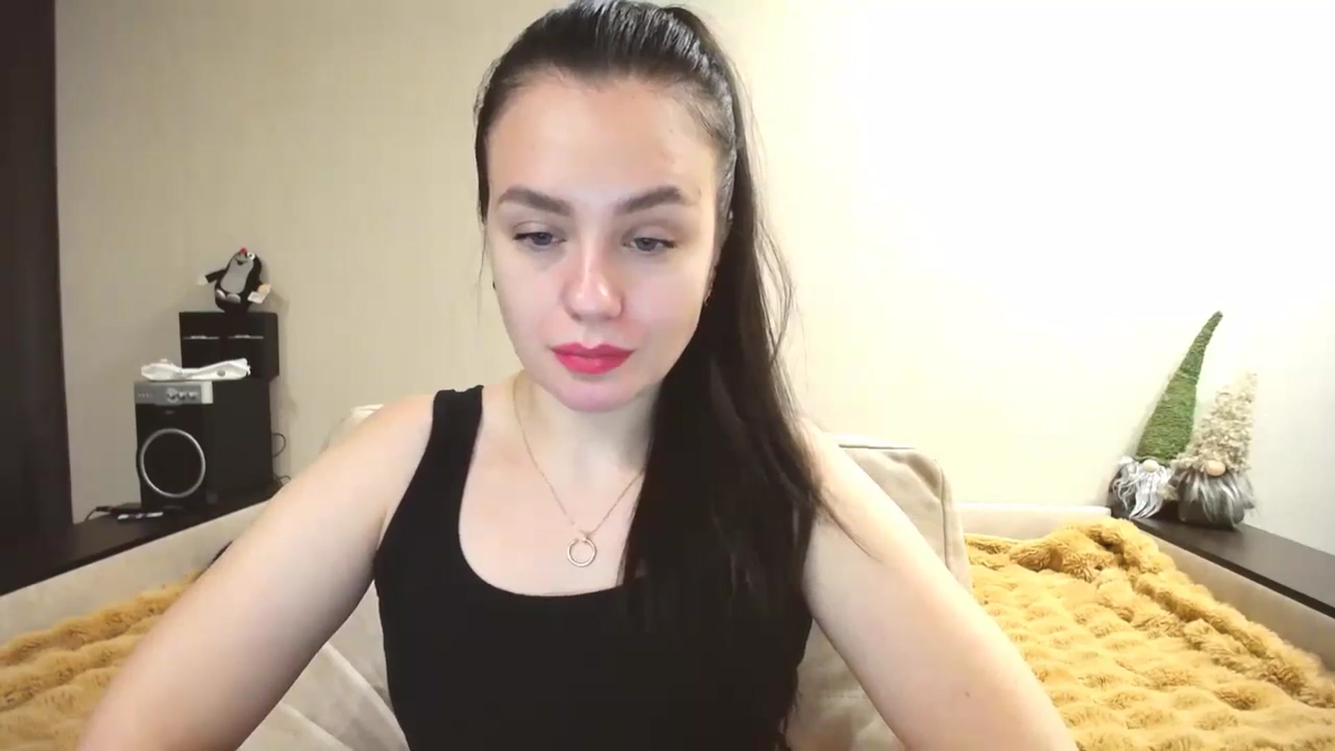 Gallery image thumbnail from Lillit__Wood_'s myfreecams stream on, 12/06/2024, 14:19 image 14 of 20