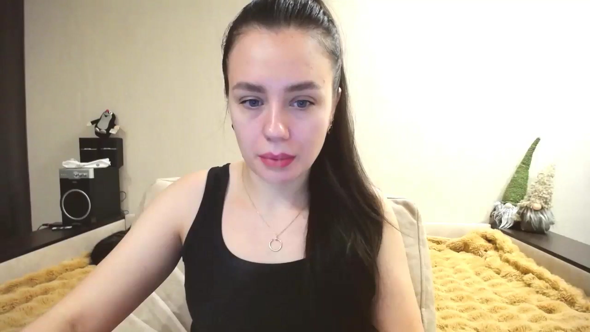 Gallery image thumbnail from Lillit__Wood_'s myfreecams stream on, 12/06/2024, 14:19 image 9 of 20