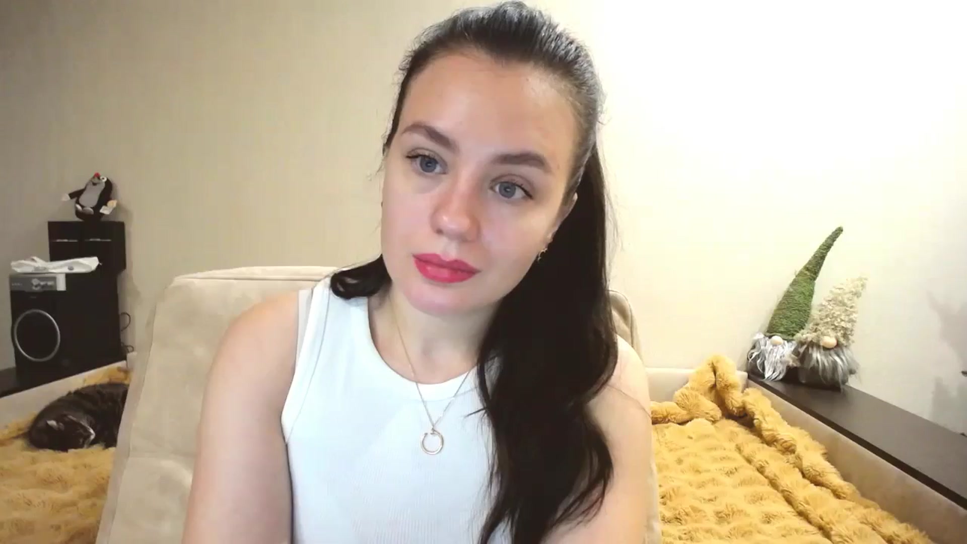 Gallery image thumbnail from Lillit__Wood_'s myfreecams stream on, 12/08/2024, 14:08 image 10 of 20