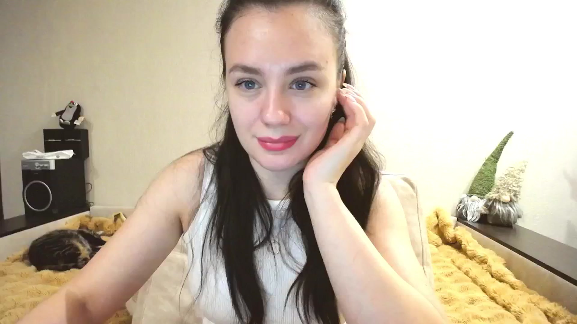 Gallery image thumbnail from Lillit__Wood_'s myfreecams stream on, 12/08/2024, 15:00 image 18 of 20