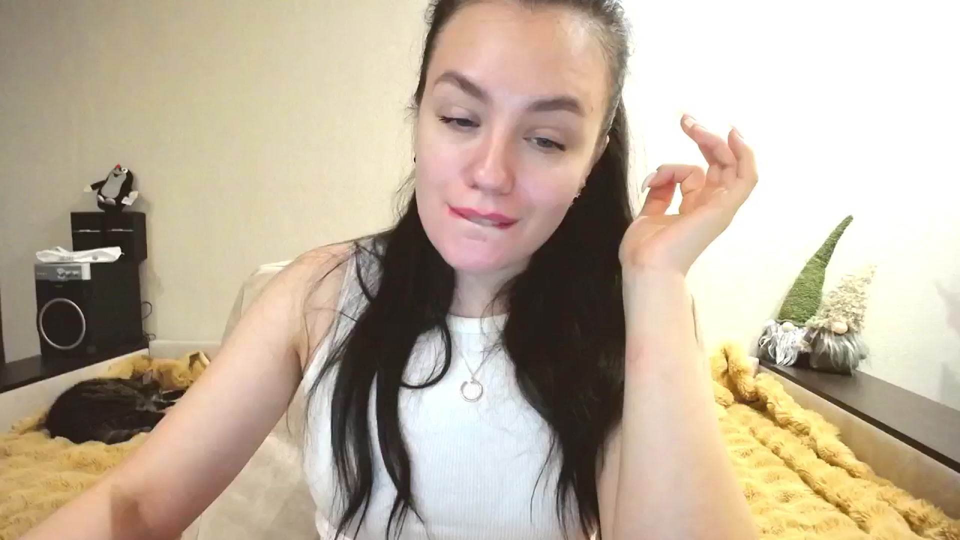 Gallery image thumbnail from Lillit__Wood_'s myfreecams stream on, 12/08/2024, 15:00 image 2 of 20
