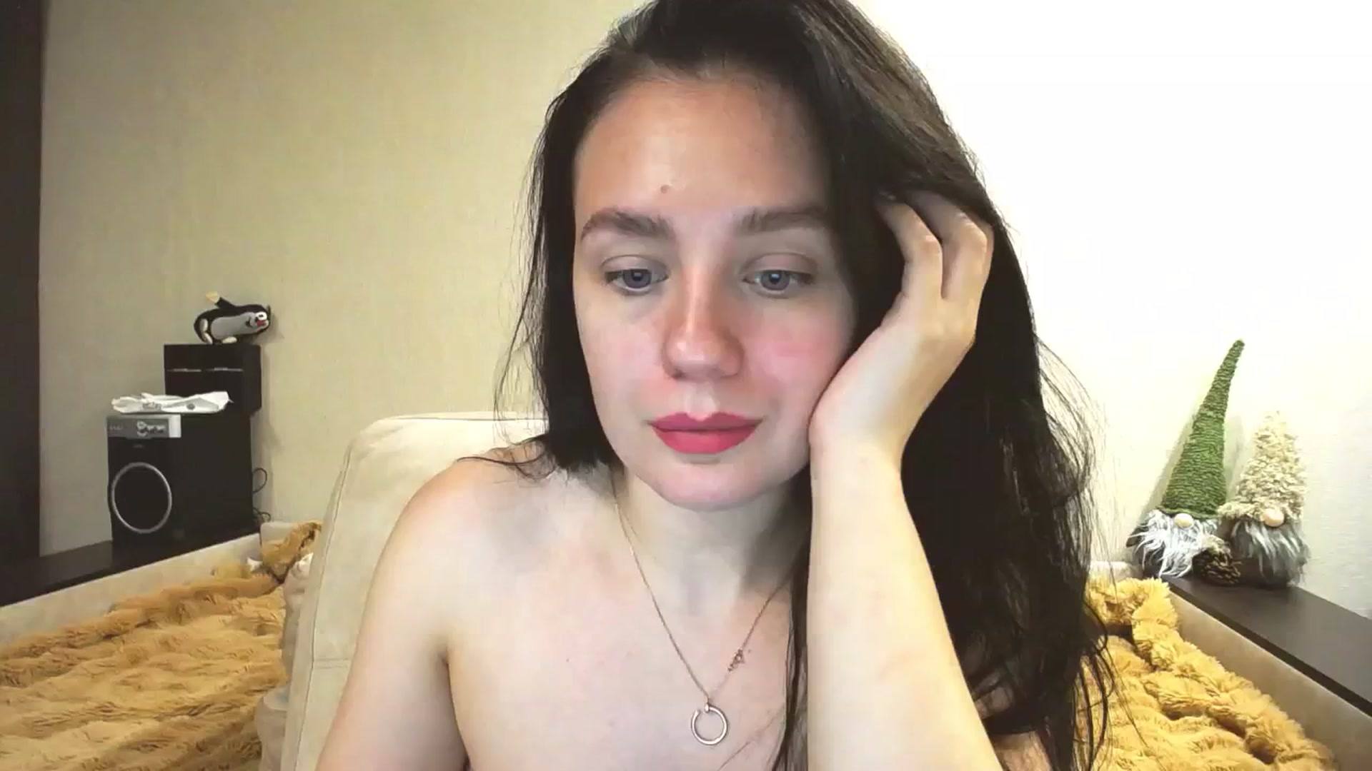 Gallery image thumbnail from Lillit__Wood_'s myfreecams stream on, 12/10/2024, 23:05 image 13 of 20