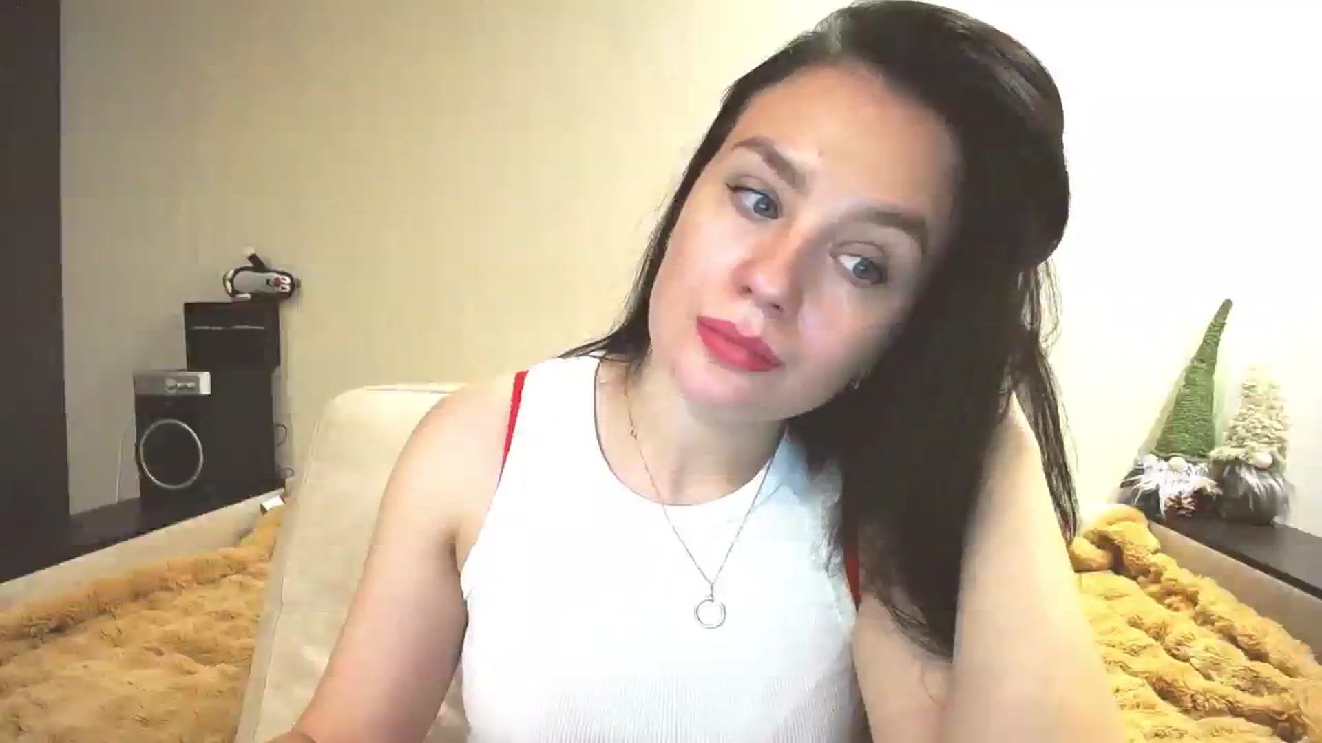 Gallery image thumbnail from Lillit__Wood_'s myfreecams stream on, 12/16/2024, 15:32 image 11 of 20