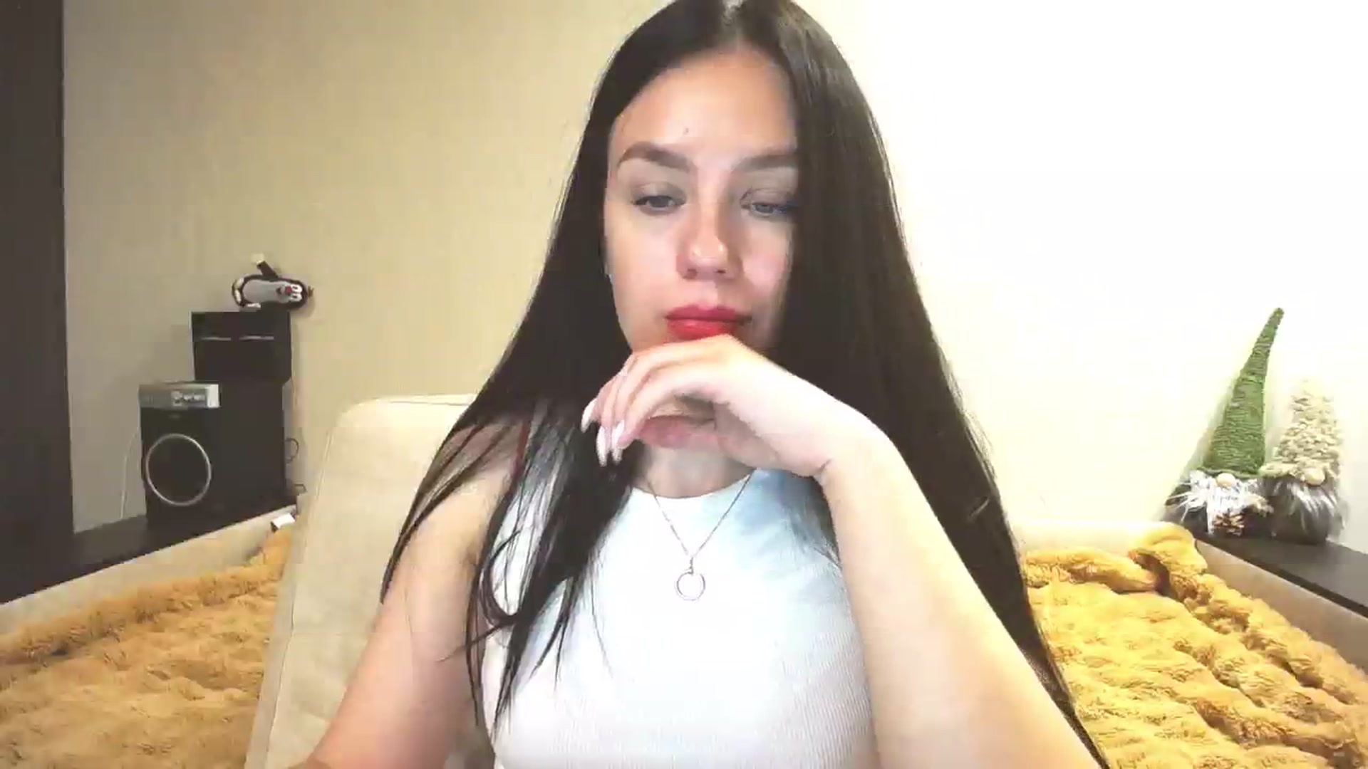 Gallery image thumbnail from Lillit__Wood_'s myfreecams stream on, 12/16/2024, 15:32 image 20 of 20